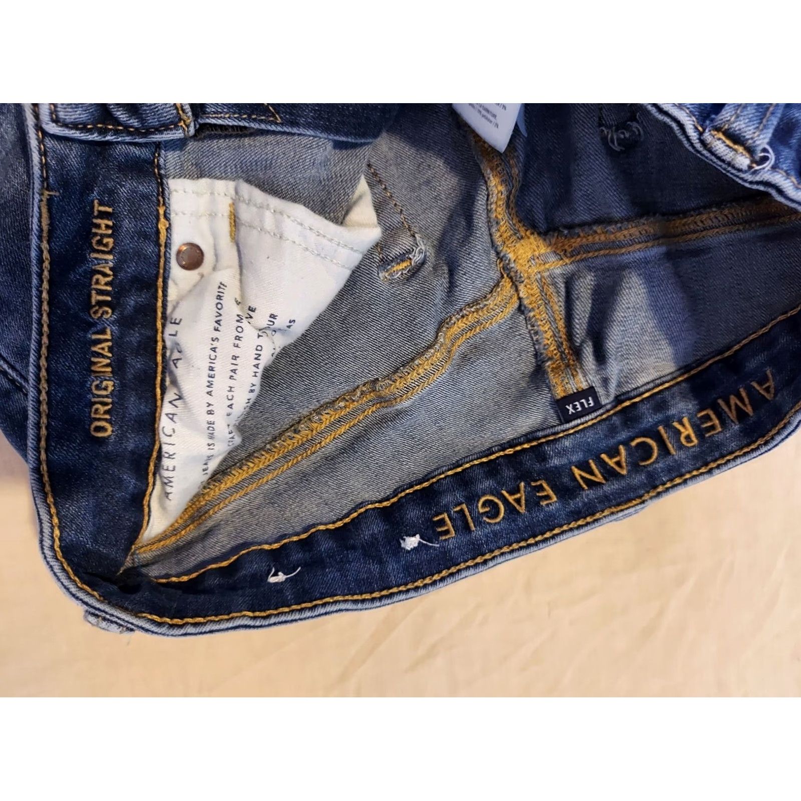 American Eagle Outfitters VINTAGE American Eagle Outfitters Jeans 30x32 Straight Classic Denim Jeans Men Blue 30 32 Regular Waist Inseam 30 32 Mens Straight Jeans Size US 30 / EU 46 - 5 Thumbnail