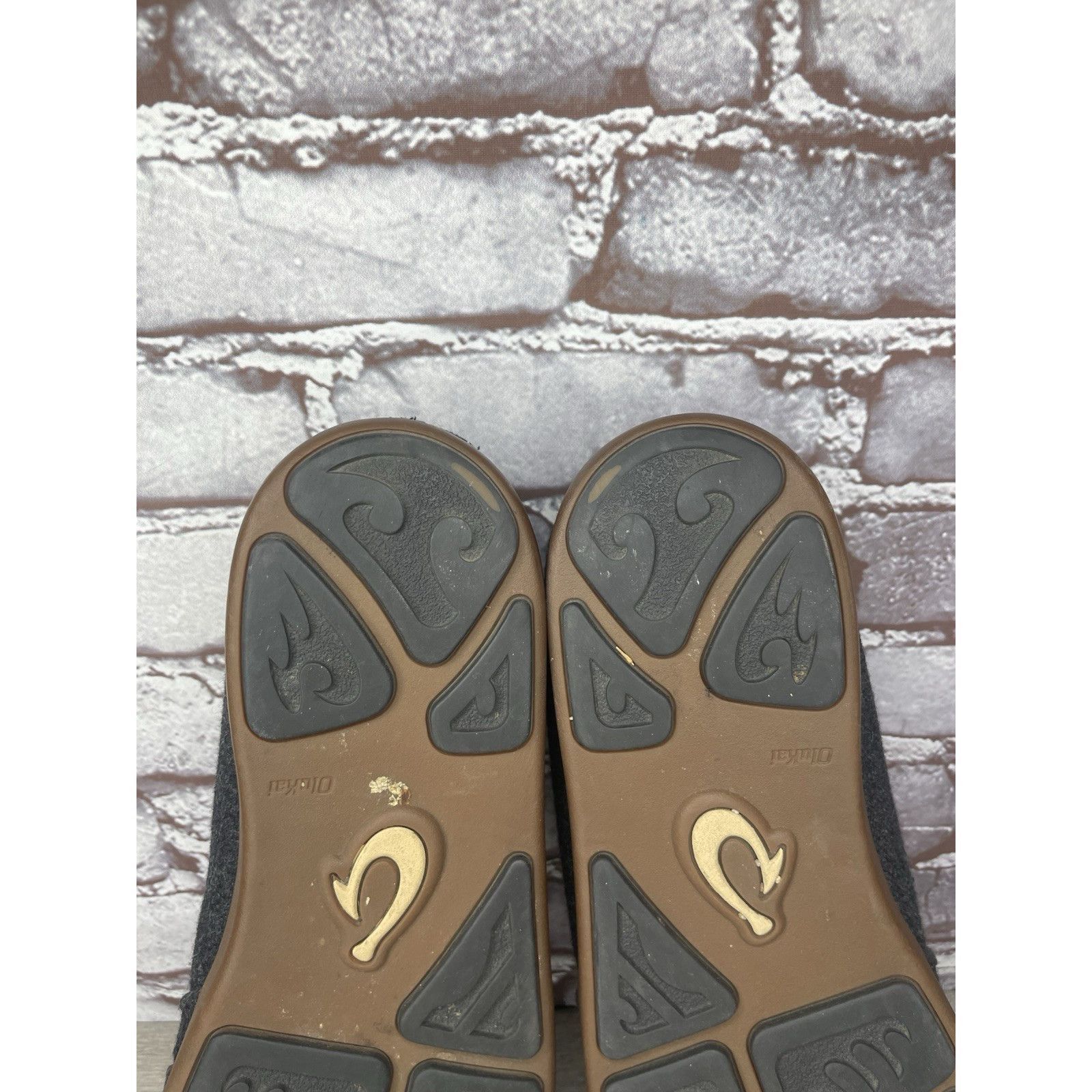 Olukai Olukai Wool Gray Wool Fabric Casual Slip On Casual Sneakers Size US 11 / EU 44 - 19 Thumbnail