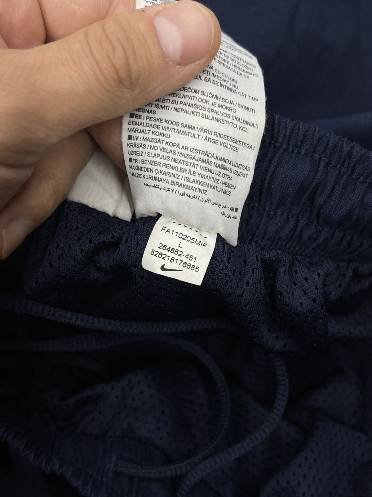 Nike Vintage Nike Nylon Navy Sweatpants Drill Y2K ACG TECH Size US 34 / EU 50 - 12 Thumbnail