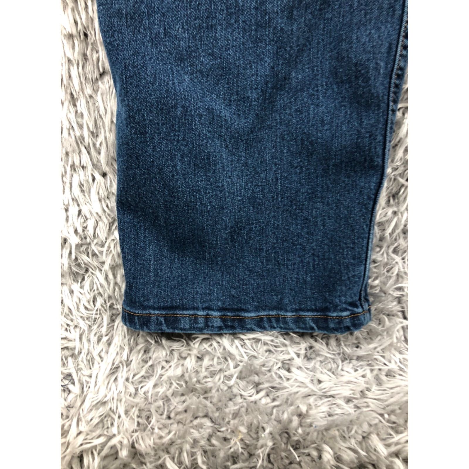 Wrangler Wrangler Jeans Straight Denim Blue 40 Mens Regular Mid Rise 30 Inseam 5-Pocket Belt Loops 40x30 Size US 40 / EU 56 - 7 Thumbnail