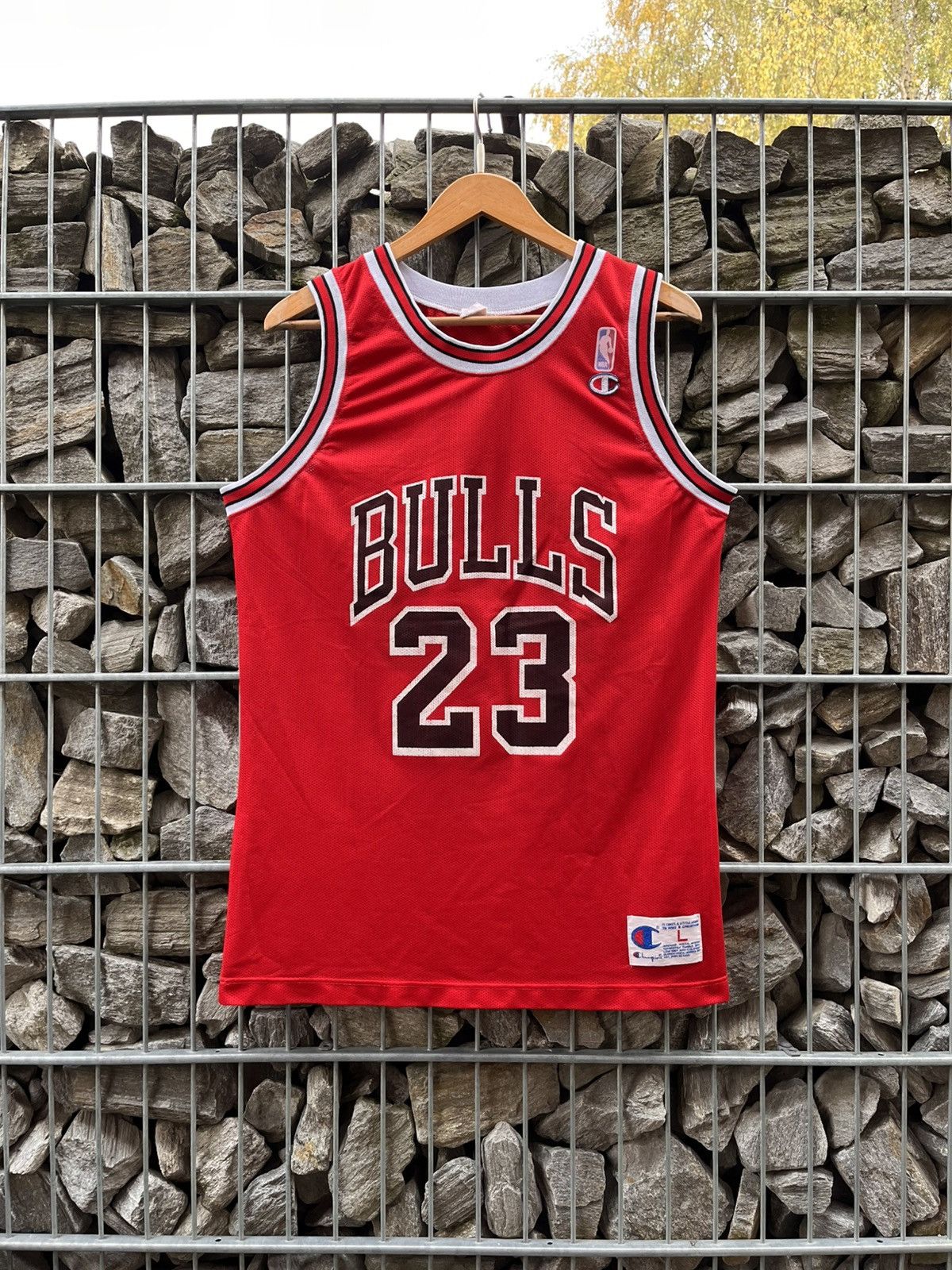 Champion Vintage Chicago Bulls Michael Jordan Champion Jersey Rare Size US L / EU 52-54 / 3 - 1 Thumbnail