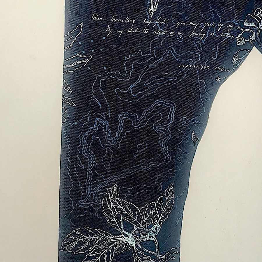 Alexander McQueen Authentic Vintage McQueen Embroidered Poetic Writing Denim Size US 31 - 9 Thumbnail
