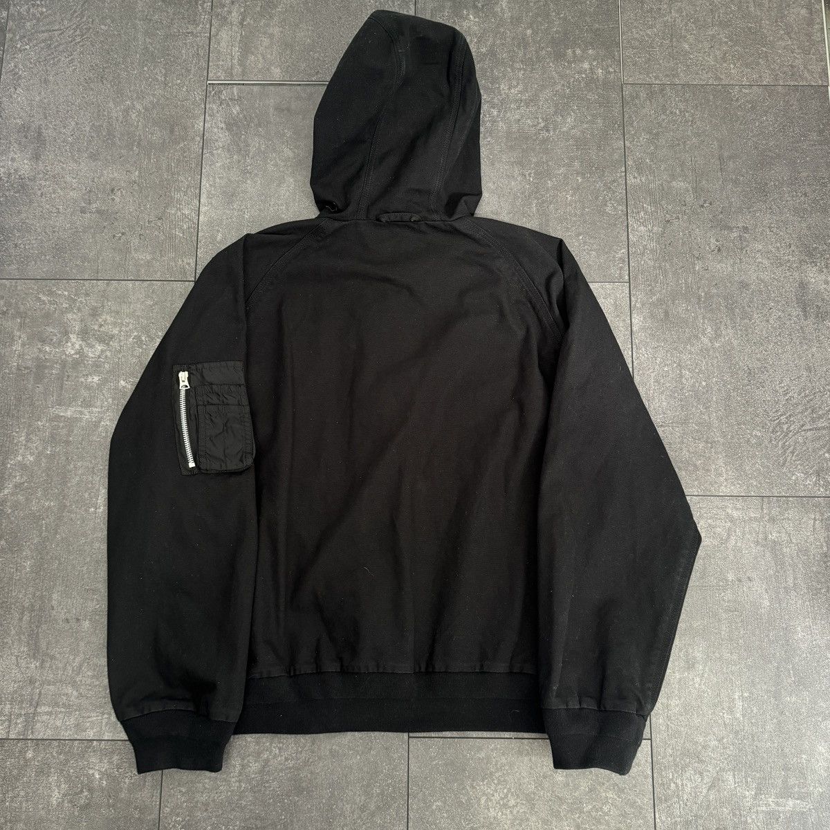 Carhartt × Sacai Carhartt x Sacai Duck Hooded Black Jacket Japan Size 3 Size US L / EU 52-54 / 3 - 8 Thumbnail