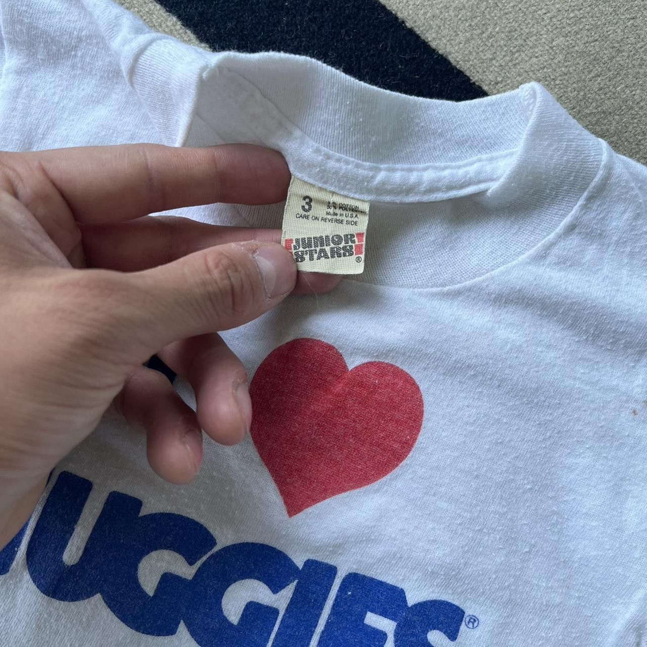 Vintage Vintage 90's baby huggies T-Shirt Size XXS / US 00 / IT 34 - 2 Thumbnail