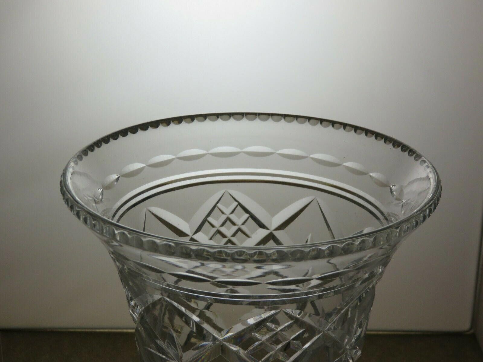 The Unbranded Brand Lovely Lead Crystal Cut Glass Wide Vase 7" Size ONE SIZE - 4 Thumbnail