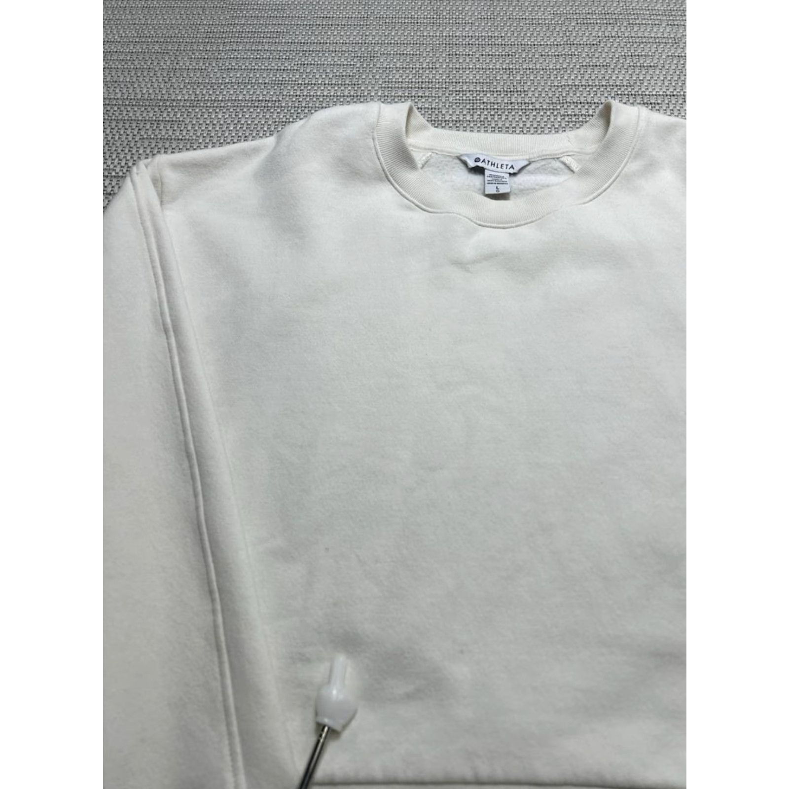 Athleta Athleta Sweatshirt Womens Large White Pullover Size L / US 10 / IT 46 - 5 Thumbnail