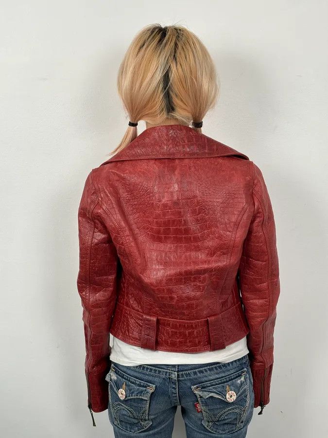 Roberto Cavalli AW2000 Roberto Cavalli Bordeaux Leather Crocodile Embossed Leather Jacket Size S / US 4 / IT 40 - 3 Thumbnail