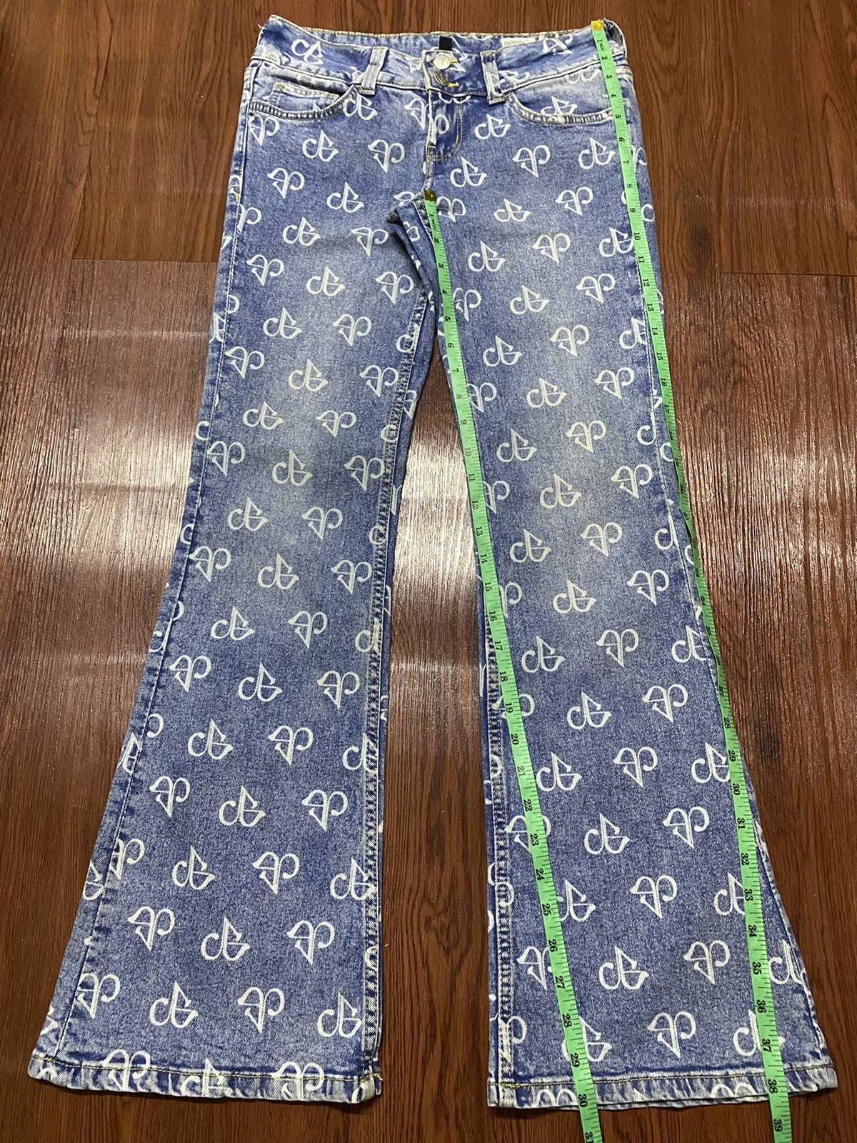 Divided Vintage Japanessed Monogram Blue Faded Wash Flare Jeans Size 28" / US 6 / IT 42 - 14 Thumbnail