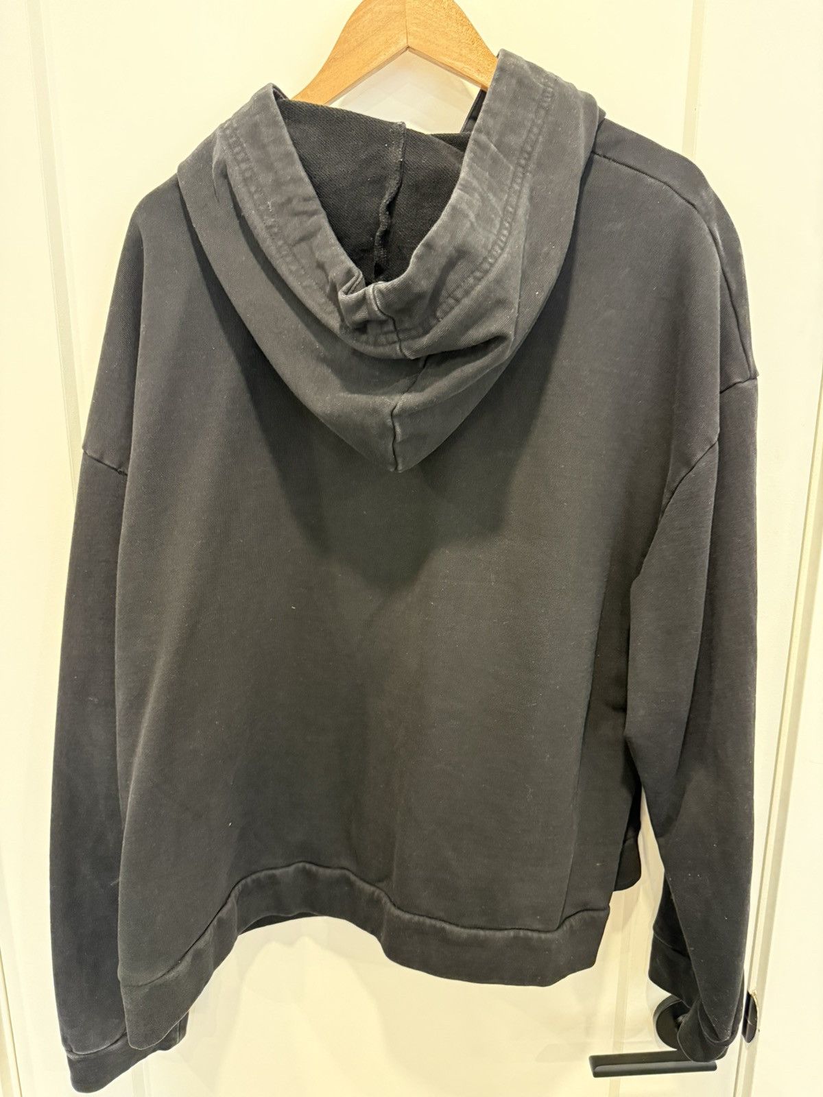 Who Decides War Who Decides War Cropped Stained Glass Hoodie XL Size US XL / EU 56 / 4 - 2 Thumbnail