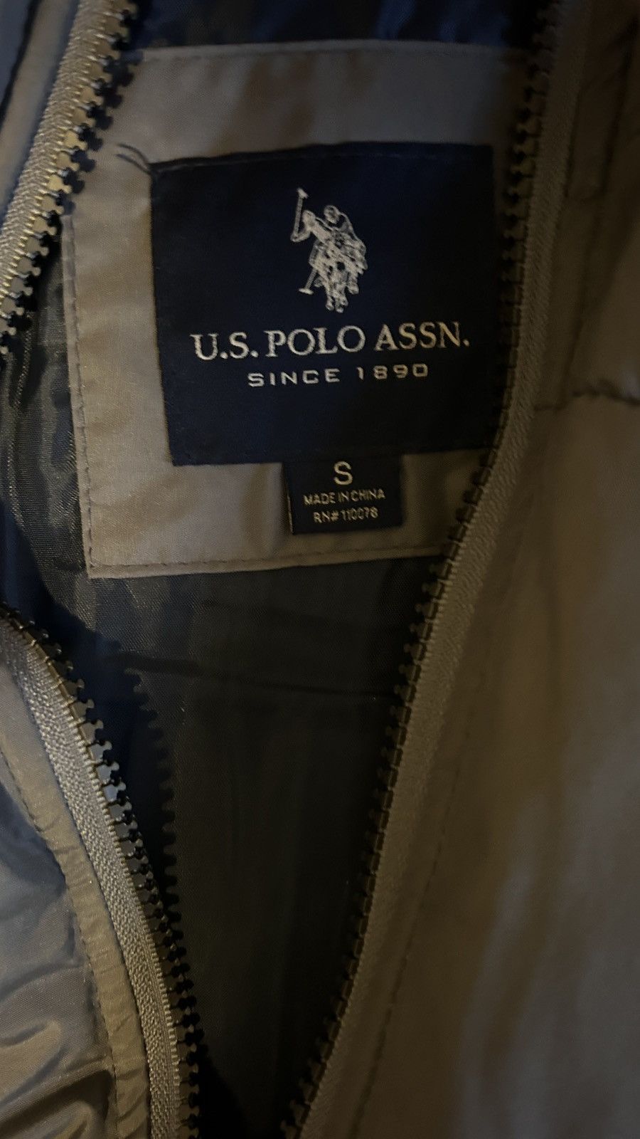 U.S. Polo Assn. Poli vest Size US S / EU 44-46 / 1 - 4 Thumbnail