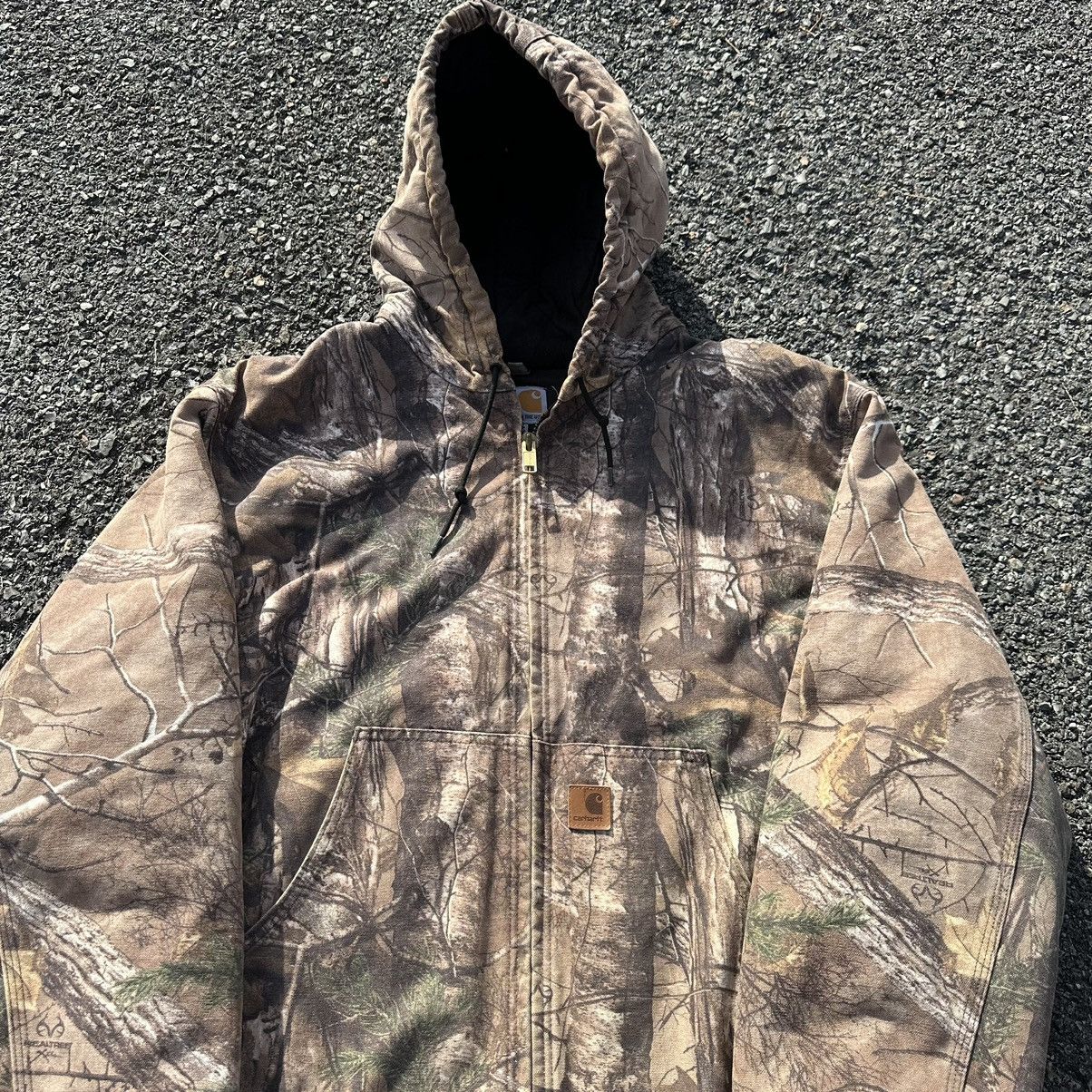Carhartt Crazy Vintage Grail Carhartt RealTree Camo Hooded Jacket Size US XL / EU 56 / 4 - 3 Thumbnail
