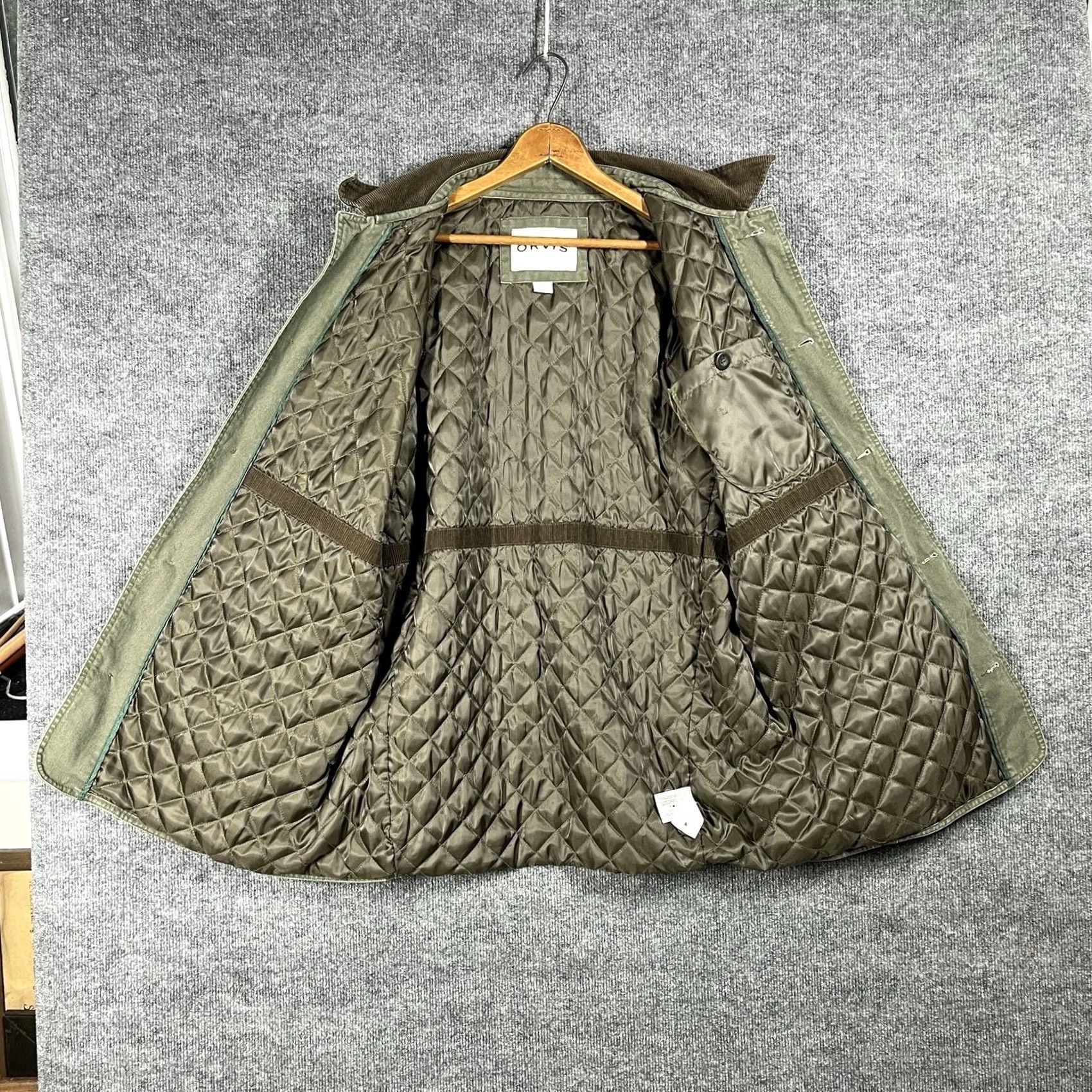 Orvis Orvis Barn Chore Jacket Mens L Corduroy Trim Quilted Lined Canvas Cotton Green Pockets Workwear Size US L / EU 52-54 / 3 - 7 Thumbnail