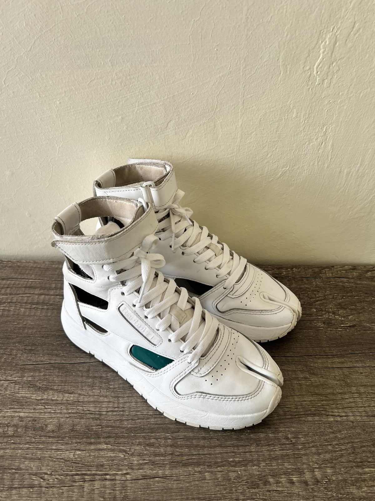 Maison Margiela × Reebok MARGIELA X REBOOK HIGHTOP SNEAKERS Size US 6 / IT 36 - 1 Thumbnail