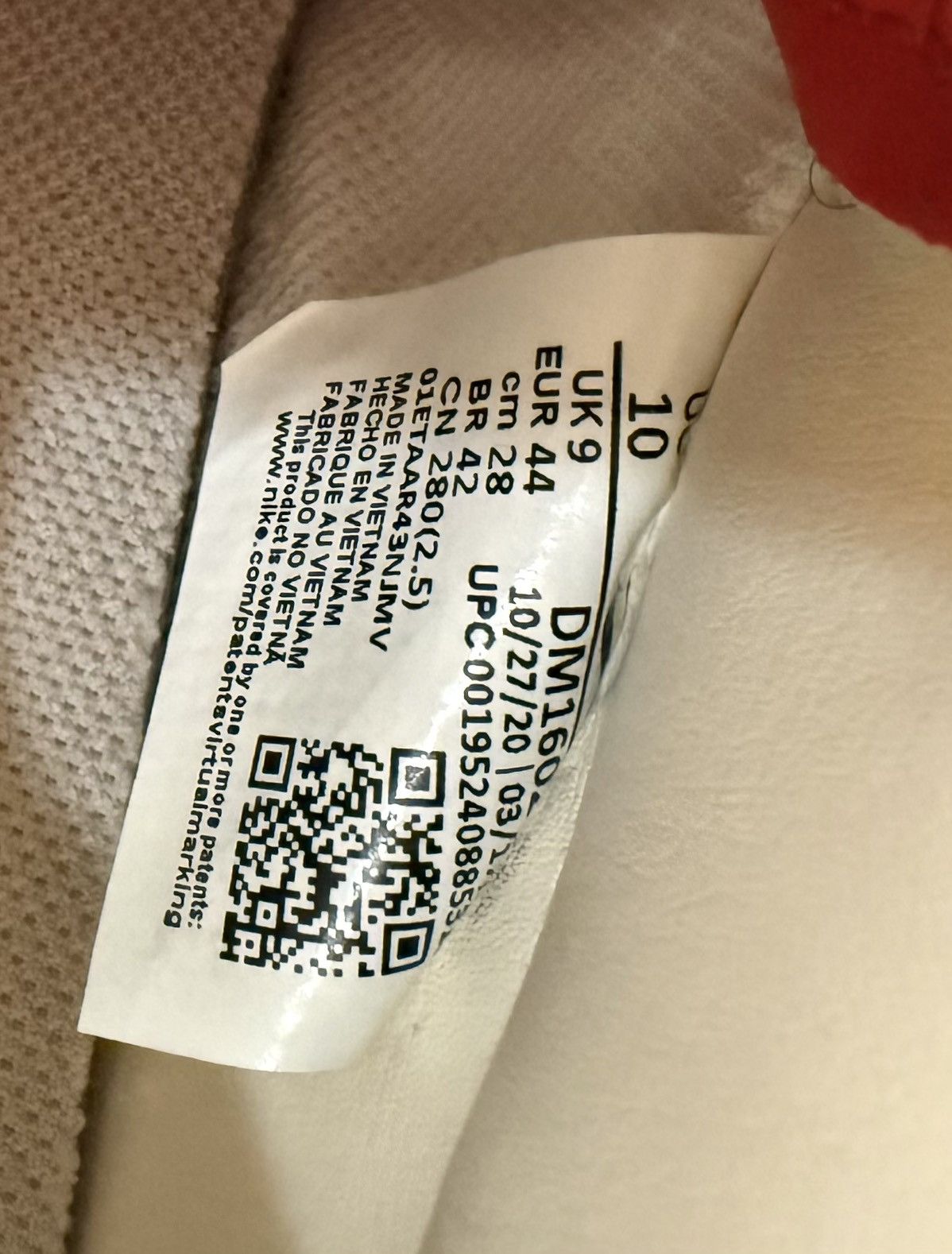 Nike Nike Size US 10 / EU 43 - 1 Thumbnail