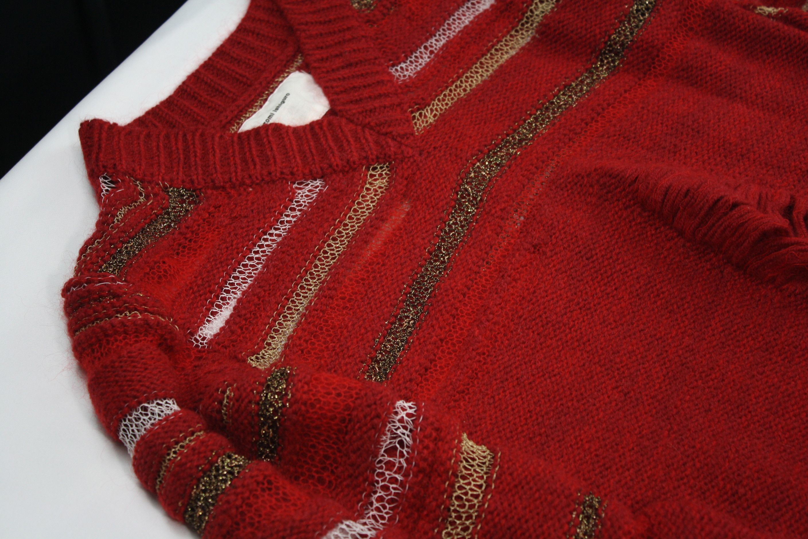 Nozomi Ishiguro A/W '11 Distressed Oversized Knit Size US M / EU 48-50 / 2 - 6 Thumbnail