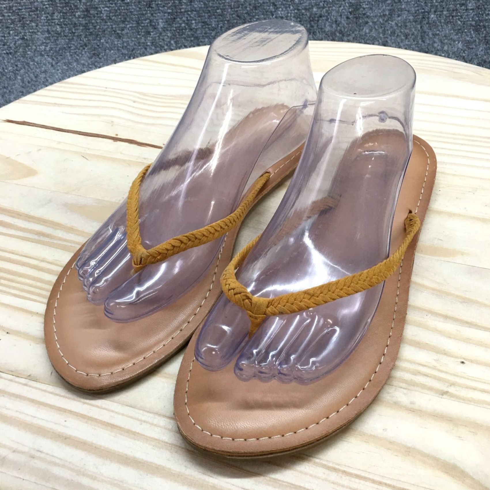 Old Navy Old Navy Sandals Womens 10 Thong Brown Toe-Post Comfort Casual Open Toe Flats Size US 10 / IT 40 - 3 Thumbnail