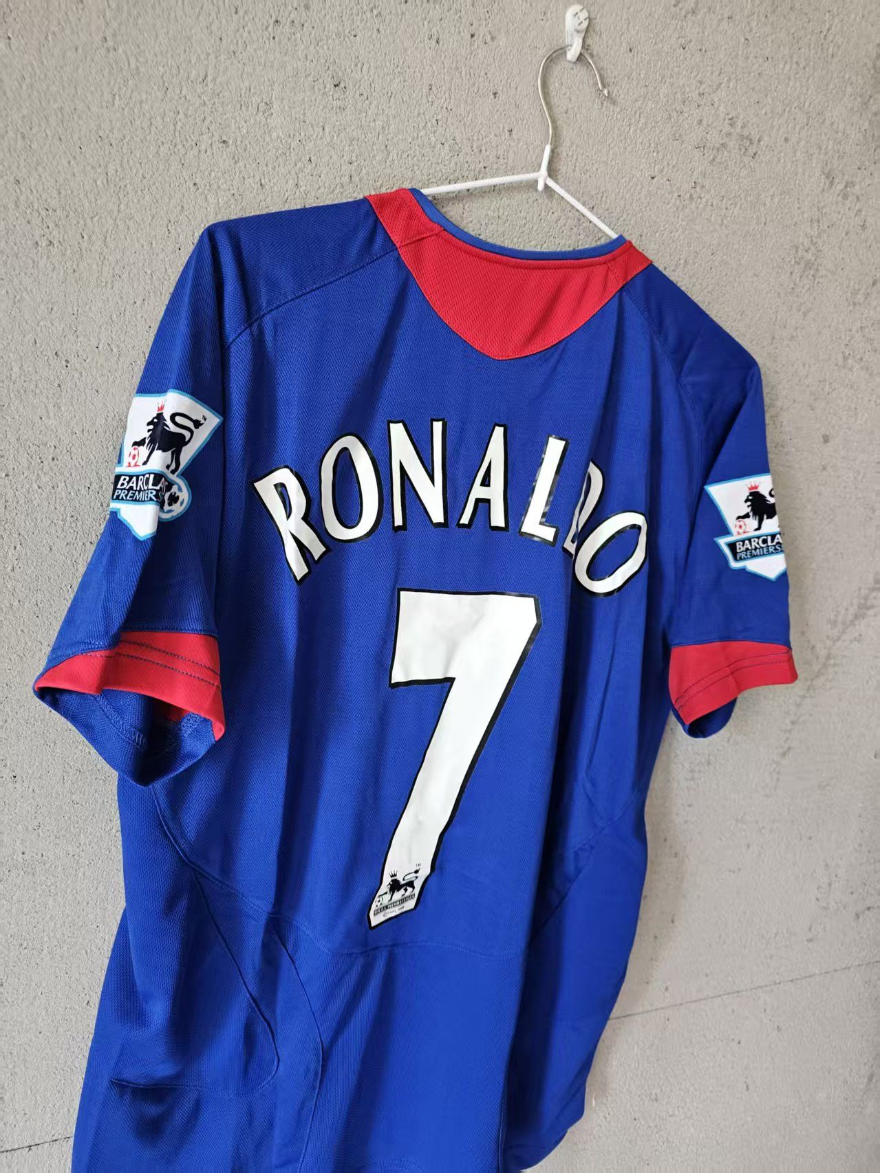 Other 2005 2006 MUFC #7 C Ronaldo Jersey Away Size US XL / EU 56 / 4 - 5 Thumbnail