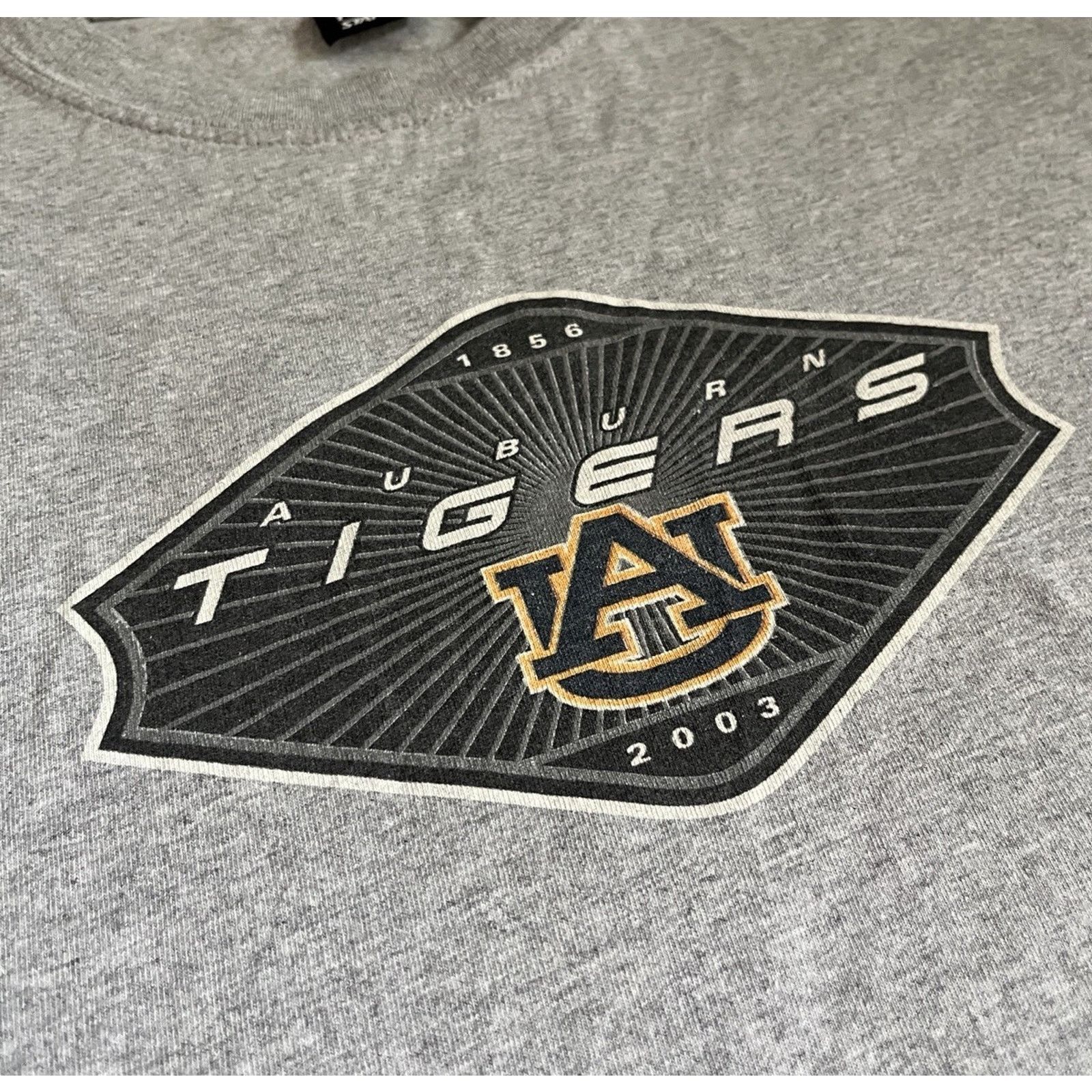 Starter Vintage Starter Auburn Tigers Graphic T-Shirt Size Large Size US L / EU 52-54 / 3 - 4 Thumbnail