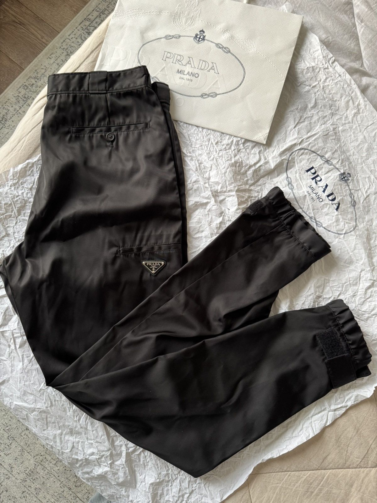 Prada Prada Nylon Pants Size US 32 / EU 48 - 3 Thumbnail