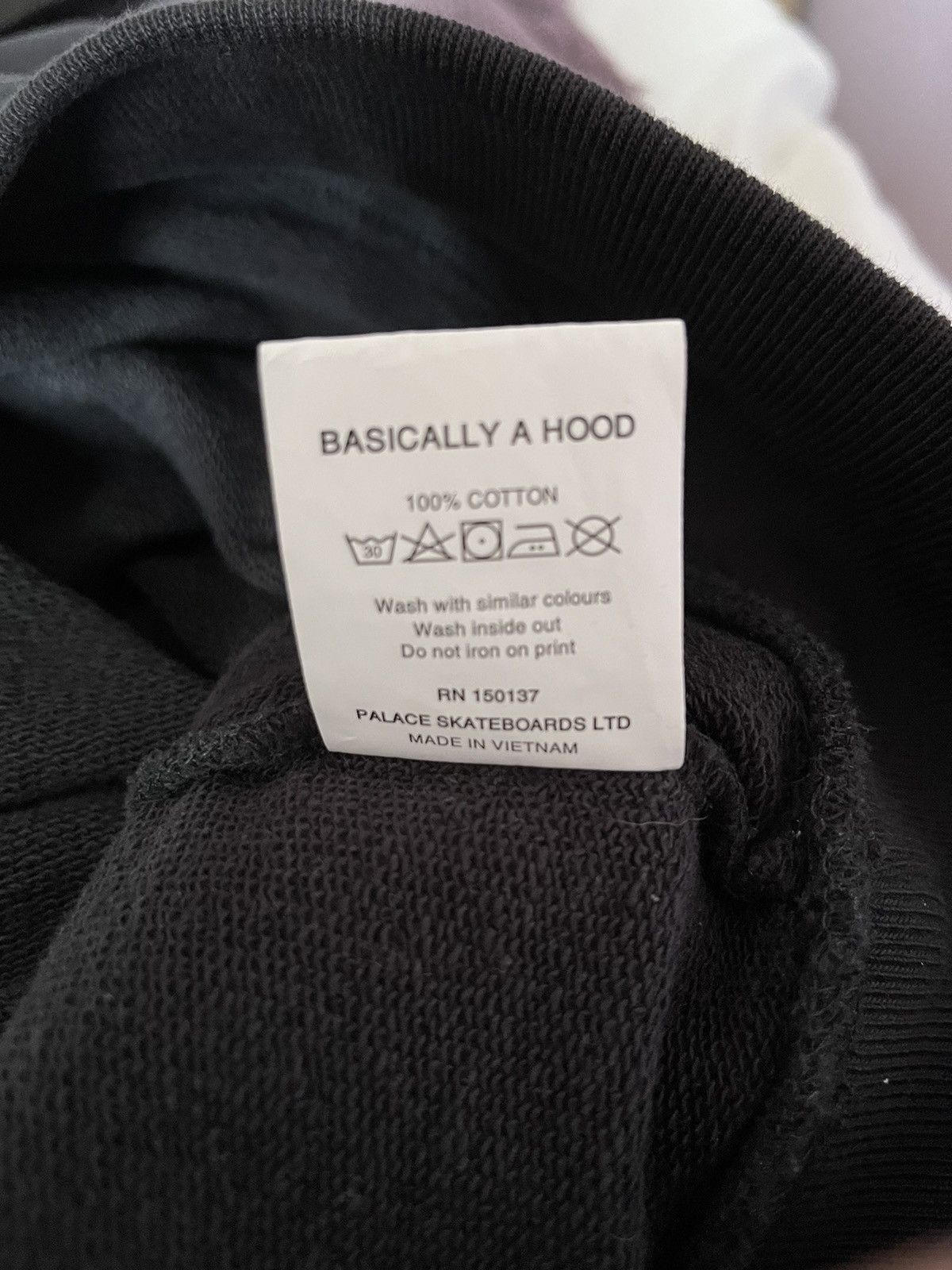 Palace PALACE ‘Basically a Hood’ Size US L / EU 52-54 / 3 - 8 Thumbnail