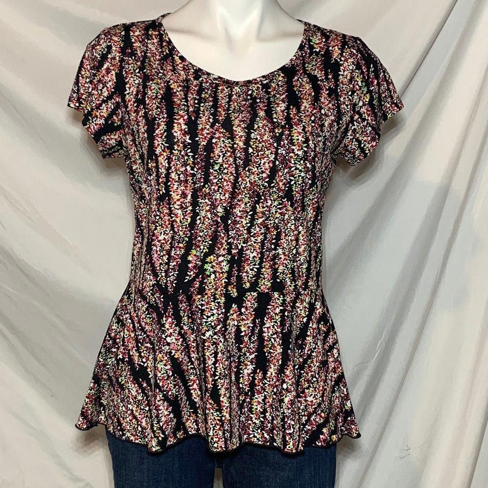 Industry of All Nations Notations Black Floral Peplum Short Sleeve Top, S Size S / US 4 / IT 40 - 1 Thumbnail