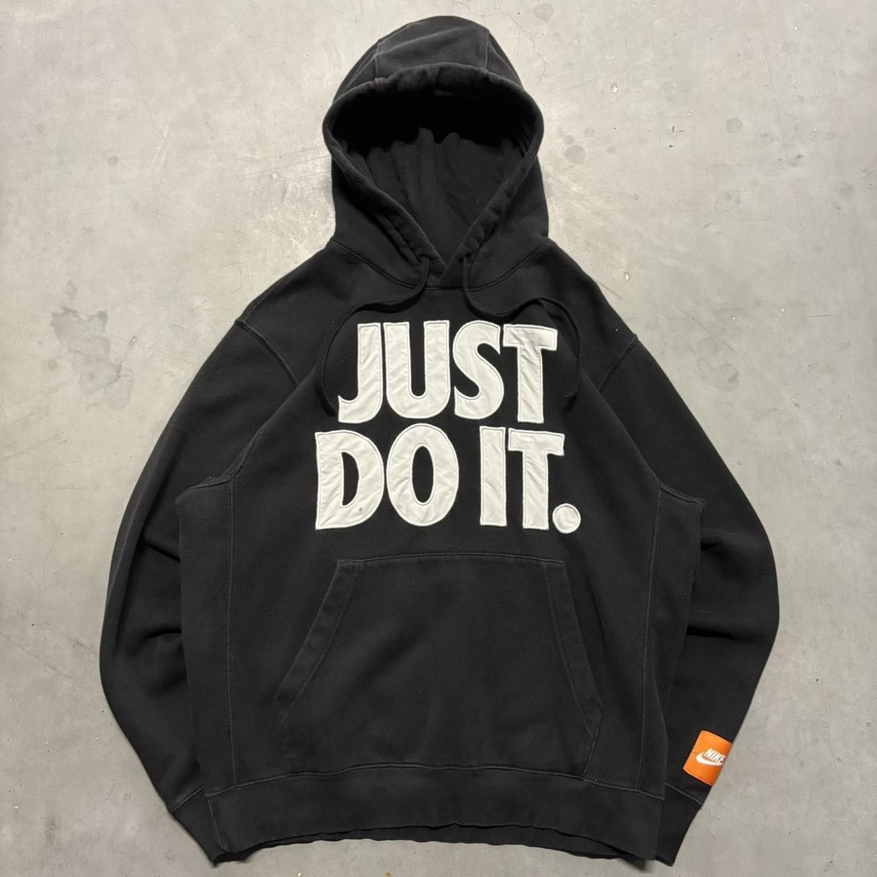 Vintage Crazy Vintage Y2K/2000s Nike Center SpellOut Embroidered “Just Do It“ Hoodie! Size US M / EU 48-50 / 2 - 1 Thumbnail