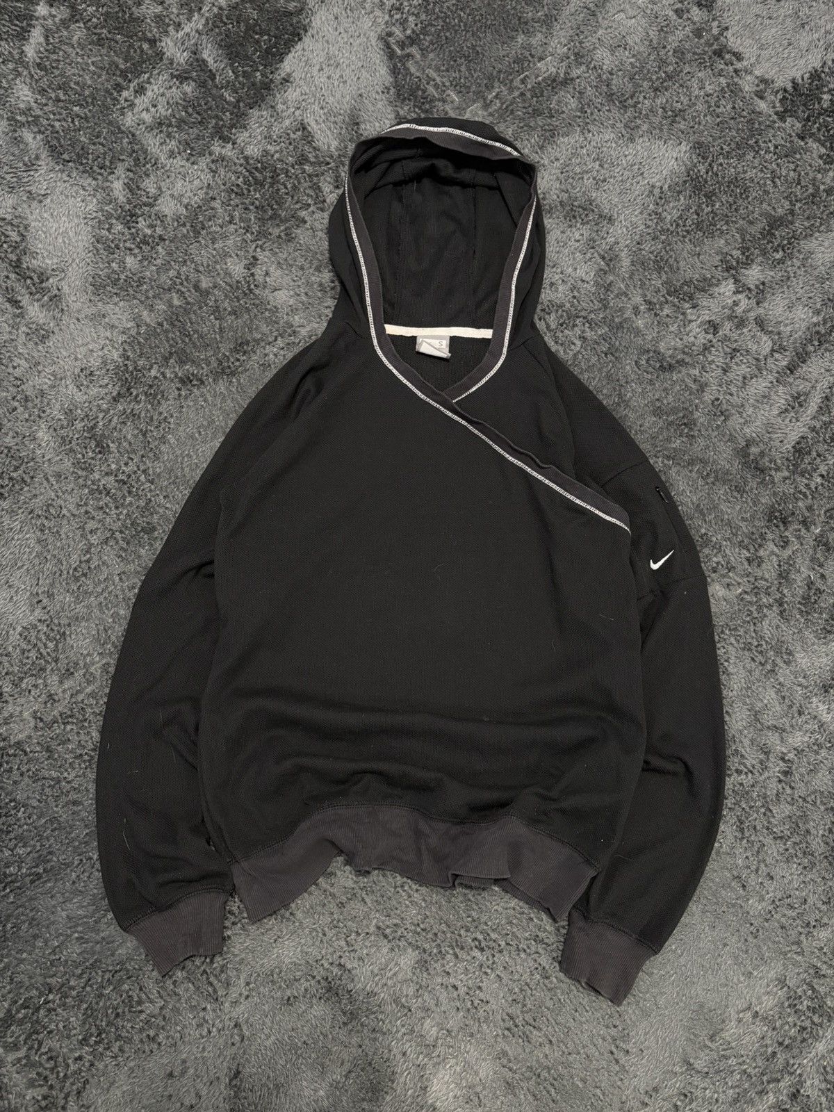 Nike Vintage Nike 2000s Y2K Black Mesh Hoodie Size S / US 4 / IT 40 - 1 Thumbnail