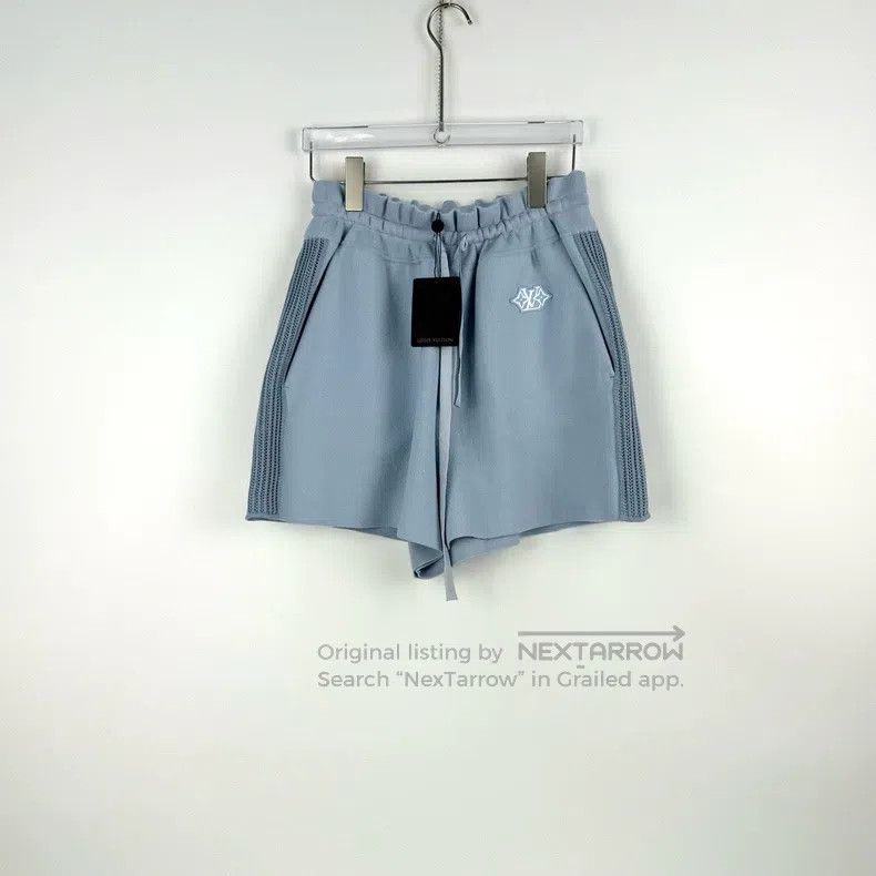 Louis Vuitton Louis Vuitton size l Light blue badge logo knit shorts Size US 28 / EU 44 - 3 Thumbnail
