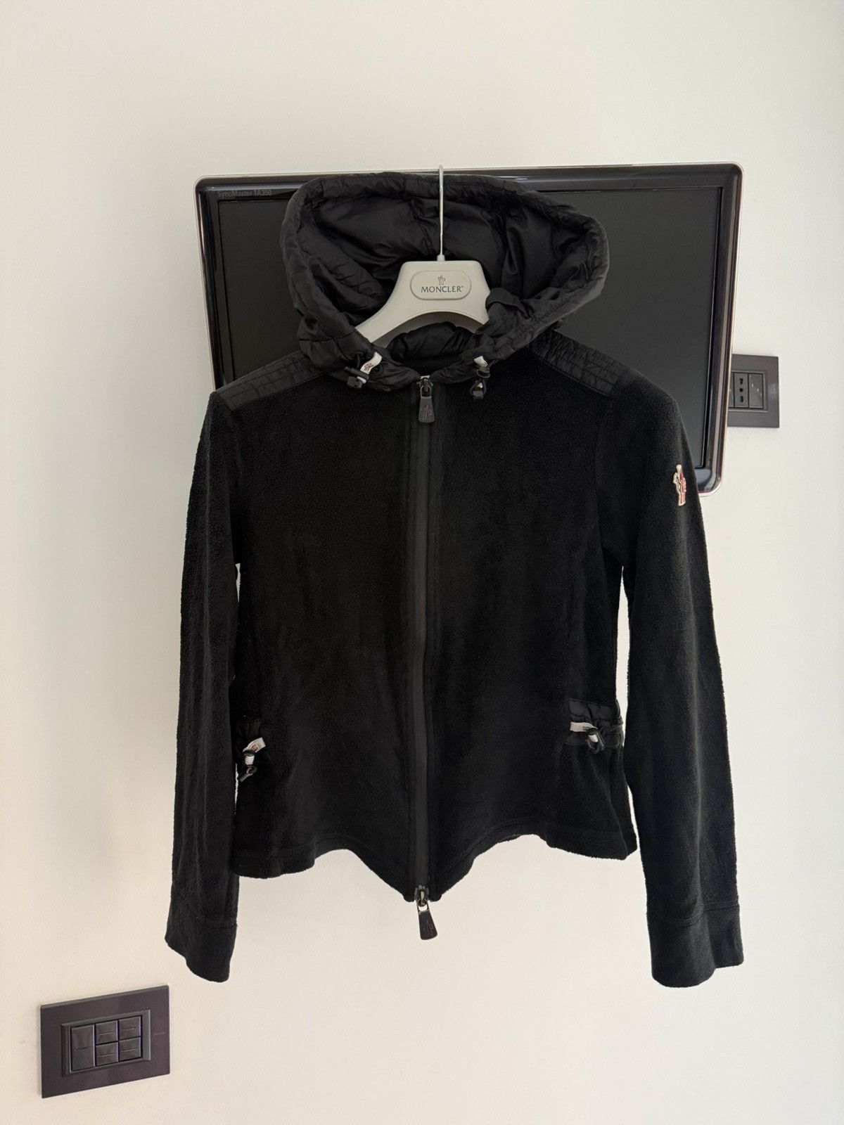 Moncler Moncler cardigan for women’s Size M / US 6-8 / IT 42-44 - 1 Thumbnail