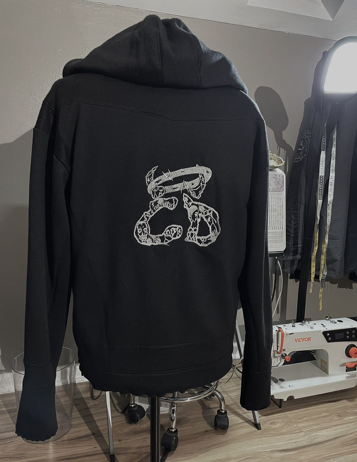 Designer CALM DOWN Clothing Holster Hoodie Size US L / EU 52-54 / 3 - 6 Thumbnail
