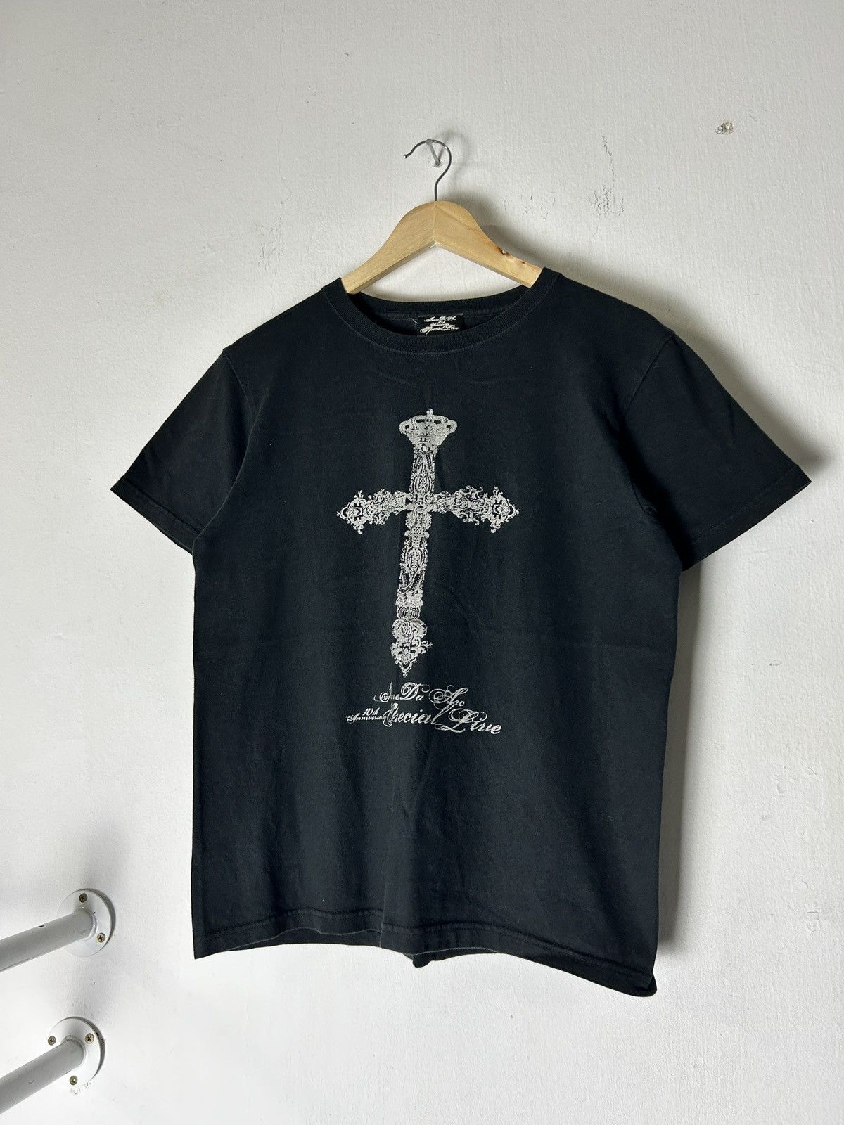 Band Tees Rare Vintage Rock Band Janne Da Arc Cross Tee Size US XS / EU 42 / 0 - 1 Thumbnail