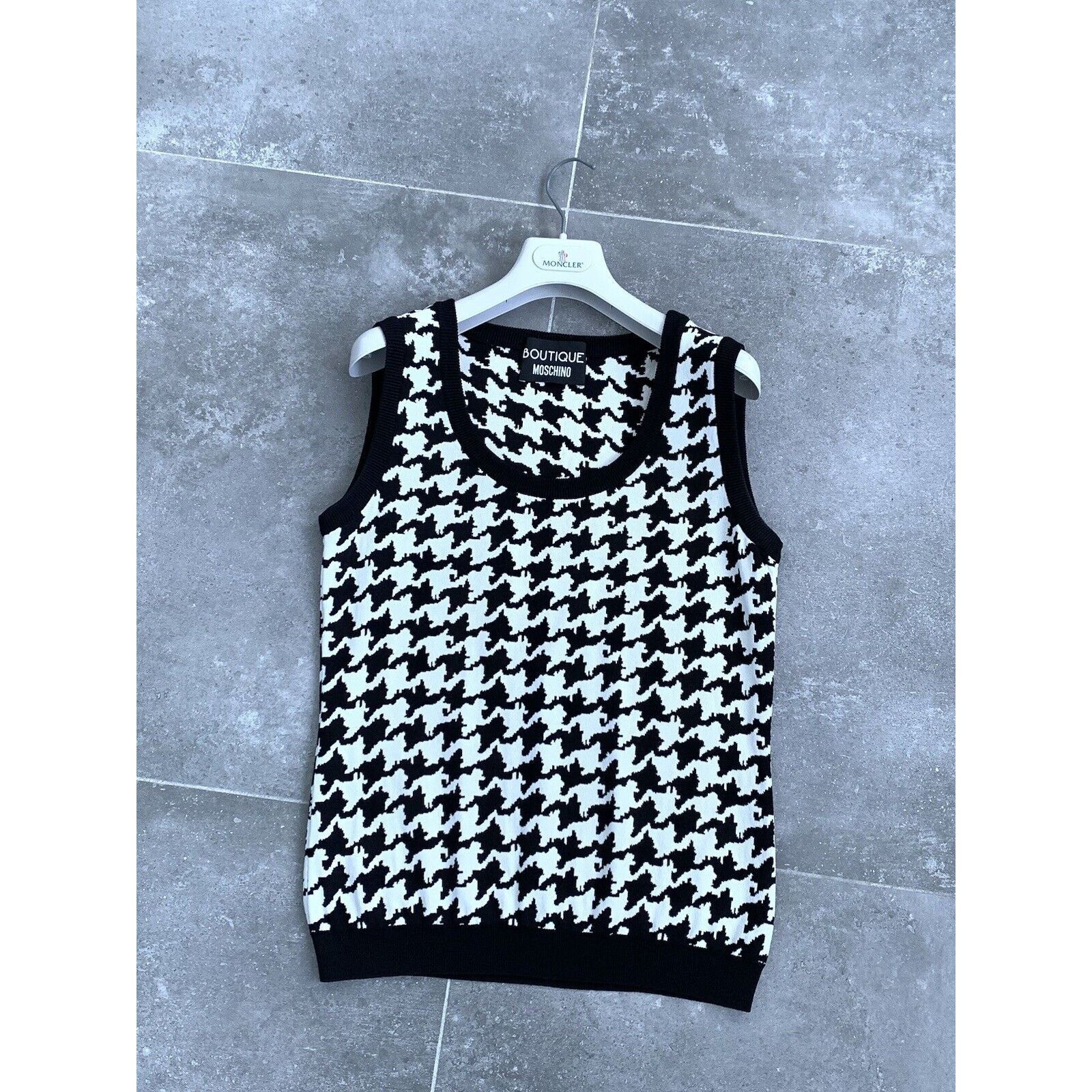 Moschino Womens MOSCHINO Houndstooth Vest Cardigan Top S-M US 6 EU 38 Size M / US 6-8 / IT 42-44 - 1 Thumbnail