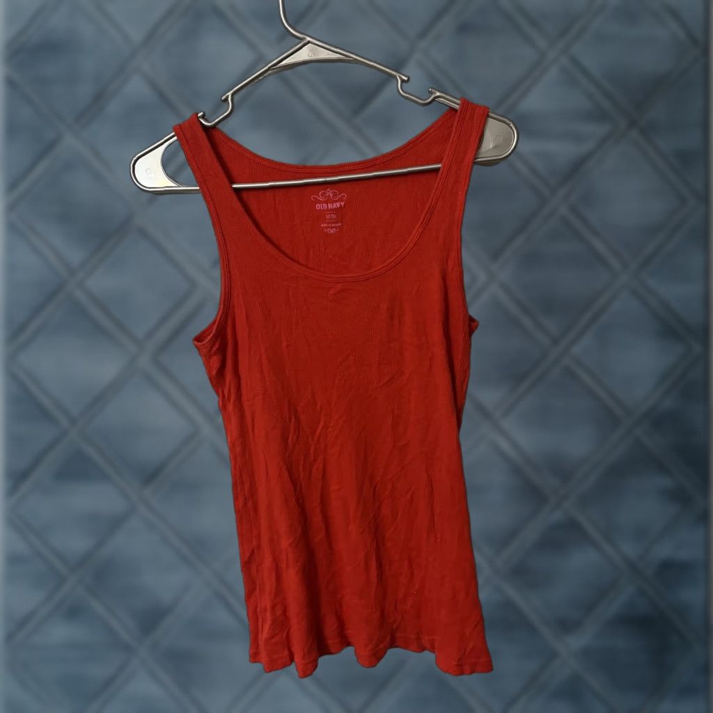 Old Navy Old Navy Tank Top Women's Round Neck Cotton Slim M Red Size M / US 6-8 / IT 42-44 - 1 Thumbnail