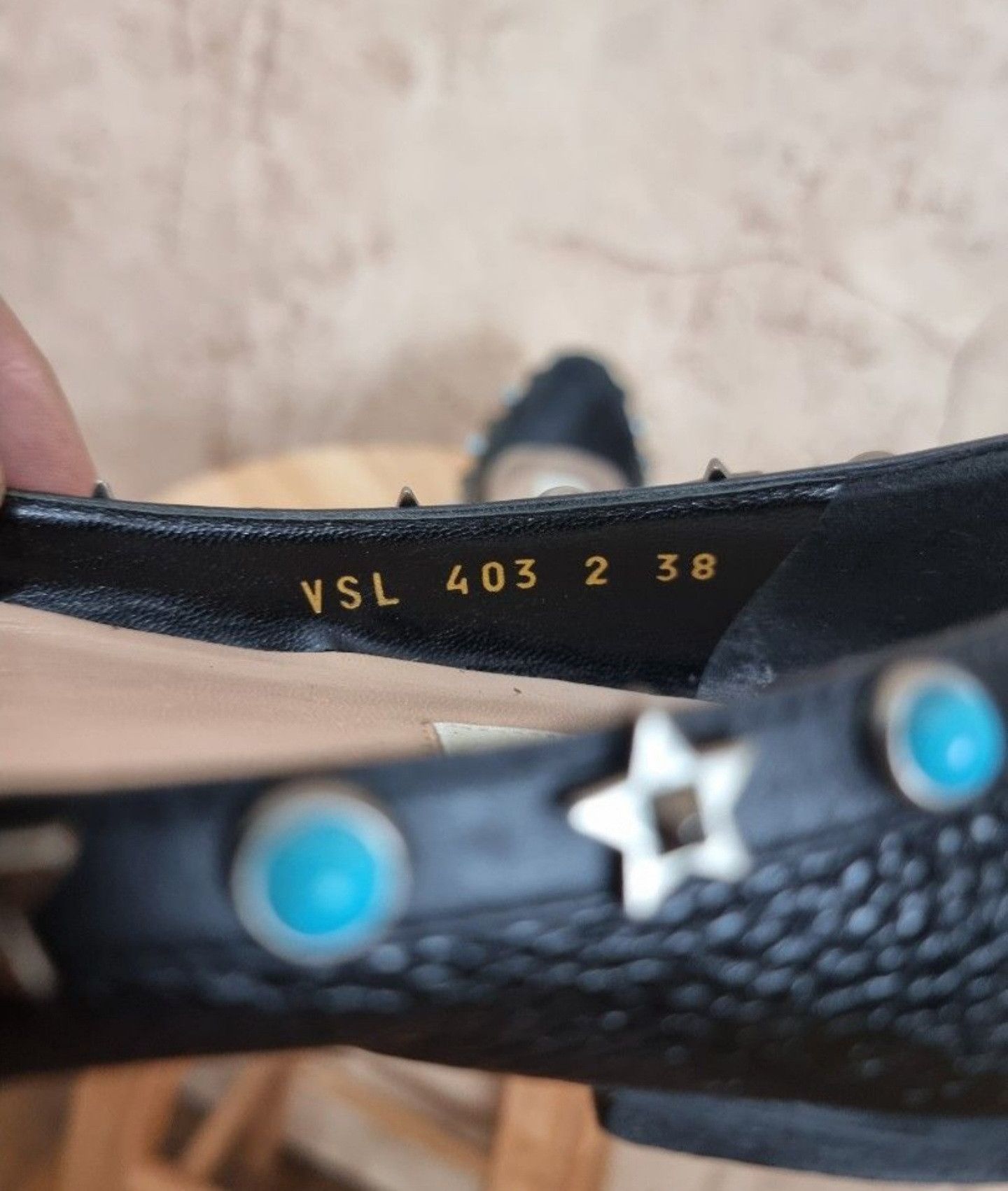 Valentino Valentino Garavani Rockstud Flats Size US 8 / IT 38 - 3 Thumbnail