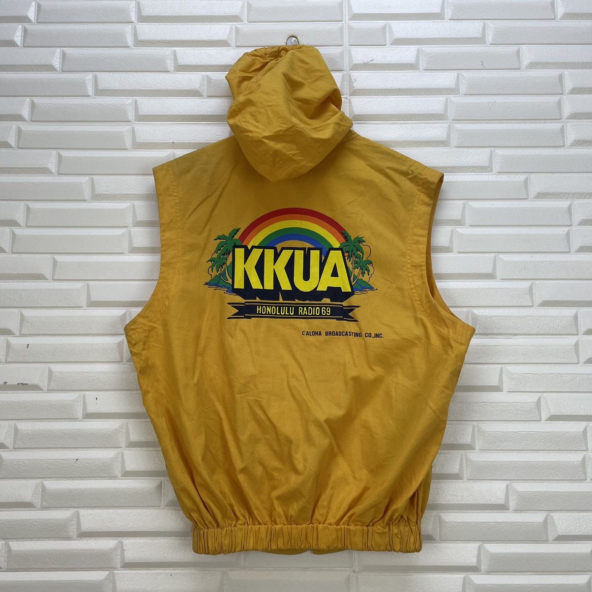 Vintage Vintage Kkua Aloha Honolulu Radio 69 Hooded Vest Jacket Size US M / EU 48-50 / 2 - 2 Thumbnail