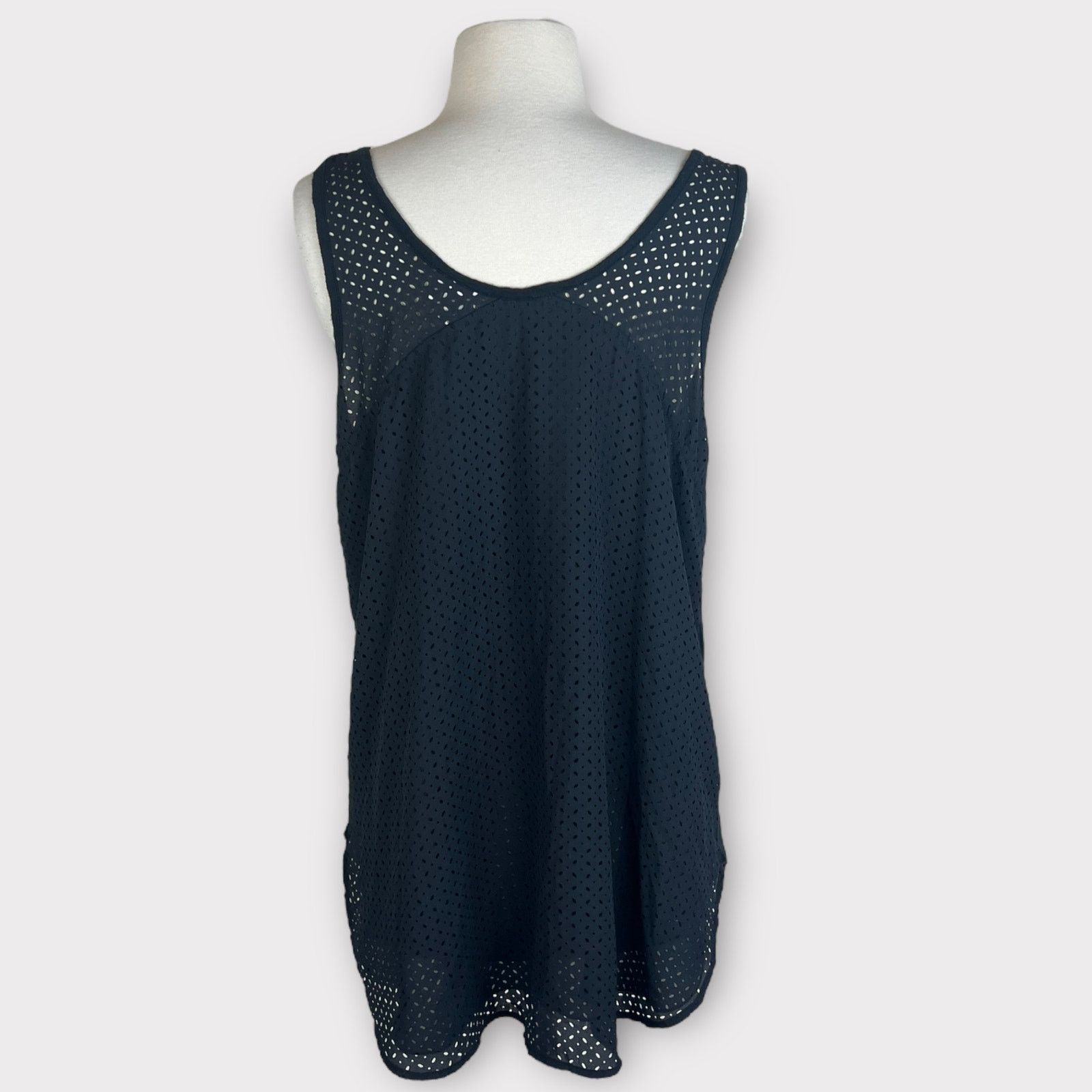 Merona Merona Black Jersey Tank with Mesh Back Accent Size L / US 10 / IT 46 - 5 Thumbnail