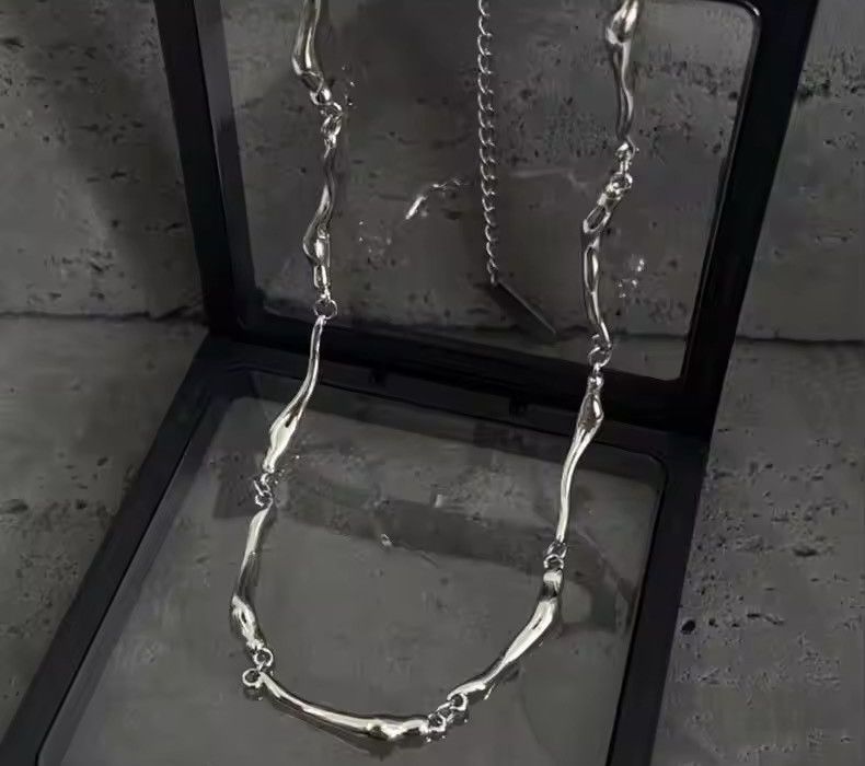 Jewelry Irregular Wave Shape Chain Necklace Size ONE SIZE - 3 Thumbnail