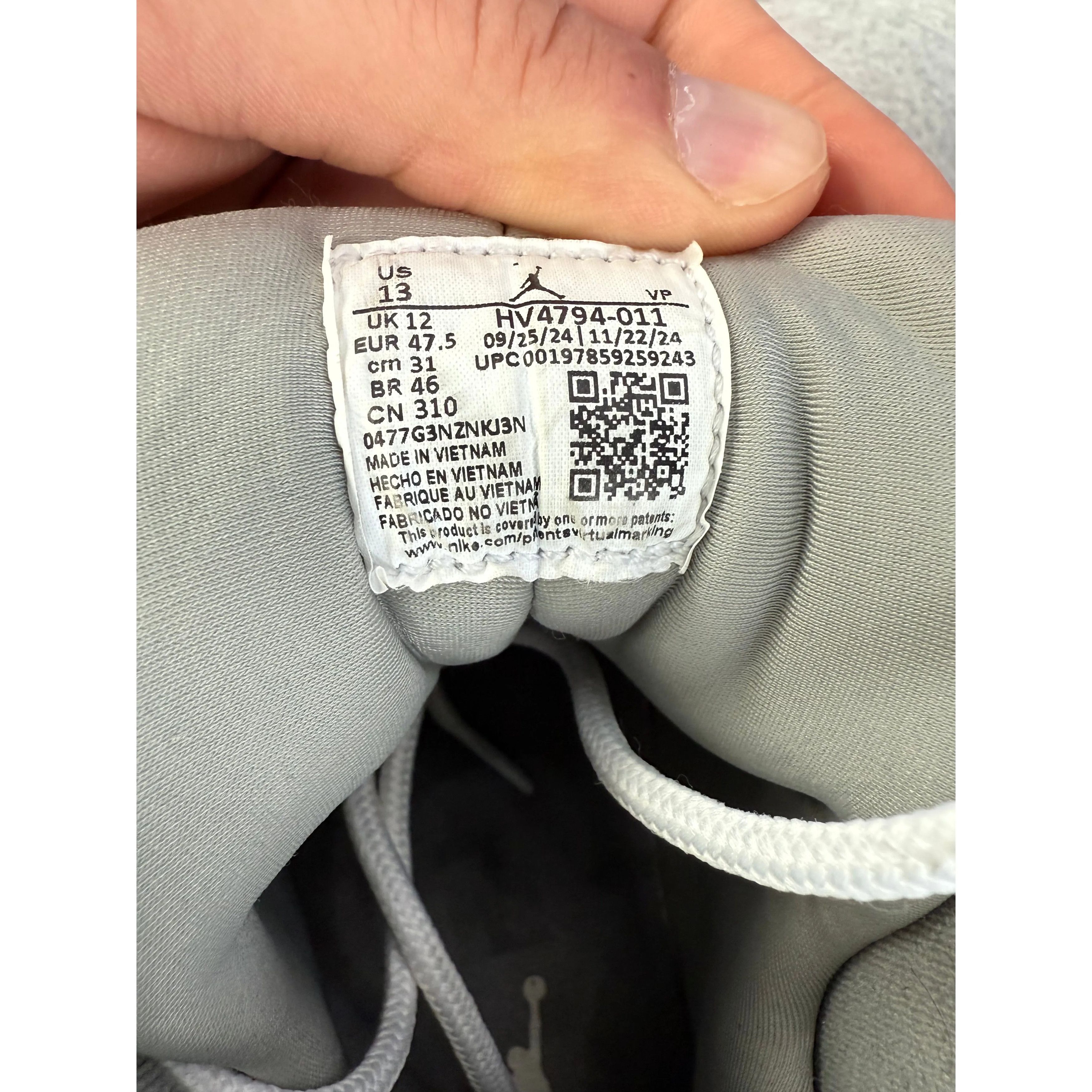 Jordan Brand Air Jordan 9 Retro "Cool Grey" (2025) **PRE-OWNED** NO BOX - Size 13 Size US 13 / EU 46 - 5 Thumbnail