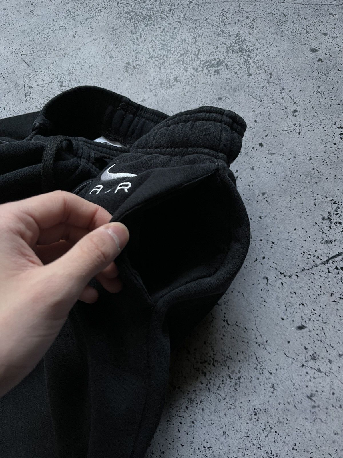 Nike × Vintage Vintage Nike Drill Sweatpants Mini Logo Black Joggers Y2K Size US 30 / EU 46 - 7 Thumbnail