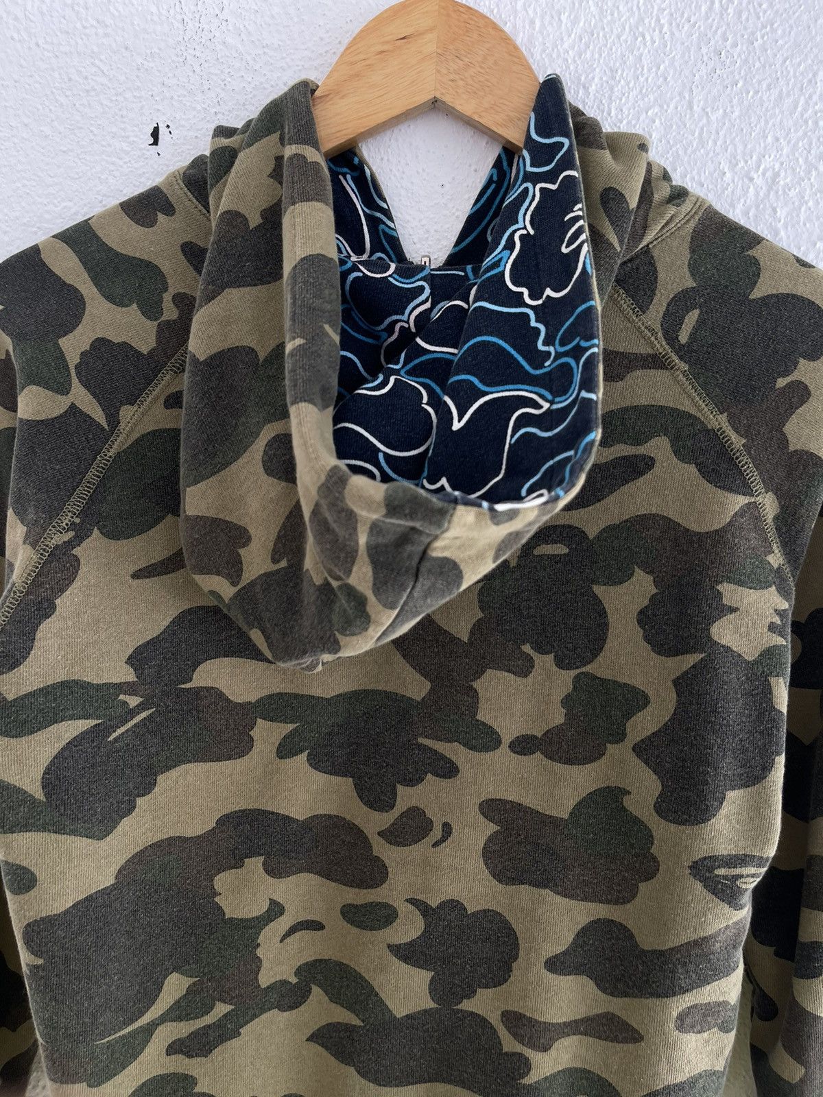 Bape Apee Neon Camo Reversible Hoodie Size S / US 4 / IT 40 - 6 Thumbnail
