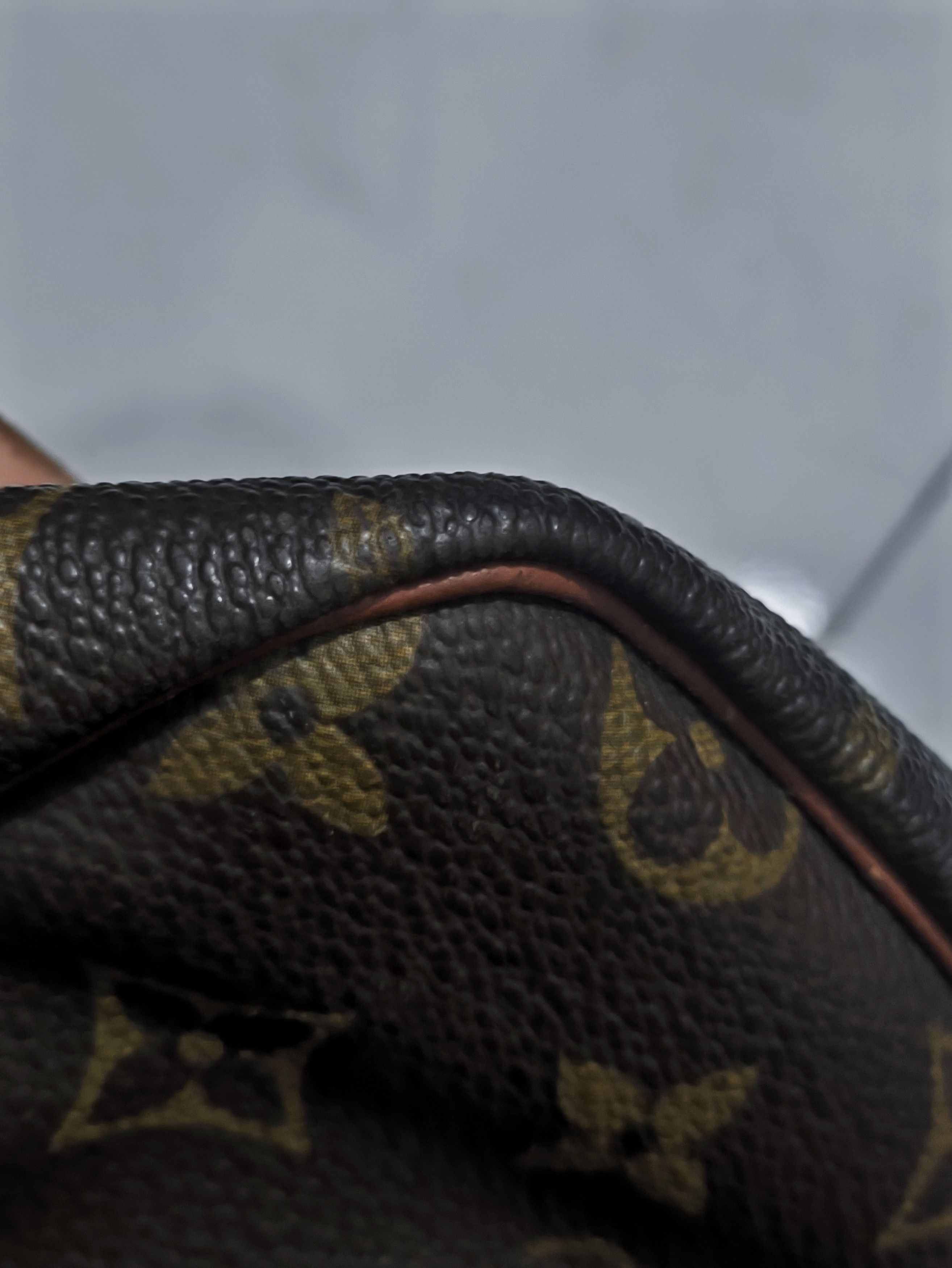 Louis Vuitton Louis Vuitton Monogram Canvas Marceau GM Size ONE SIZE - 16 Thumbnail