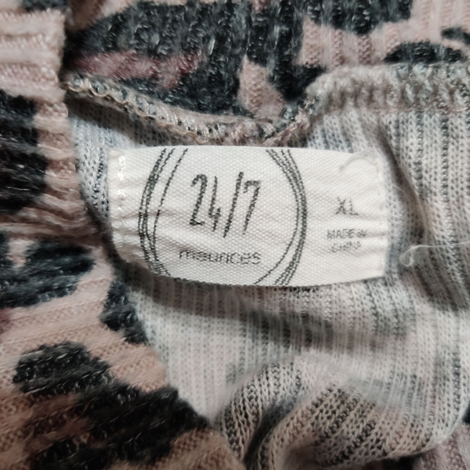 Other Maurices XL Leopard Print Ribbed Stretch Knit Mock Neck Long Size XL / US 12-14 / IT 48-50 - 7 Thumbnail