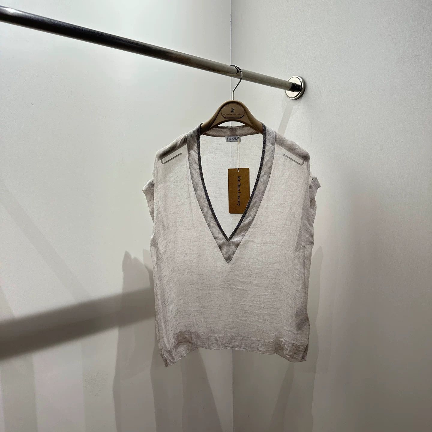 Brunello Cucinelli Brunello Cucinelli Silk Tank Top XS Women Size XS / US 0-2 / IT 36-38 - 1 Thumbnail
