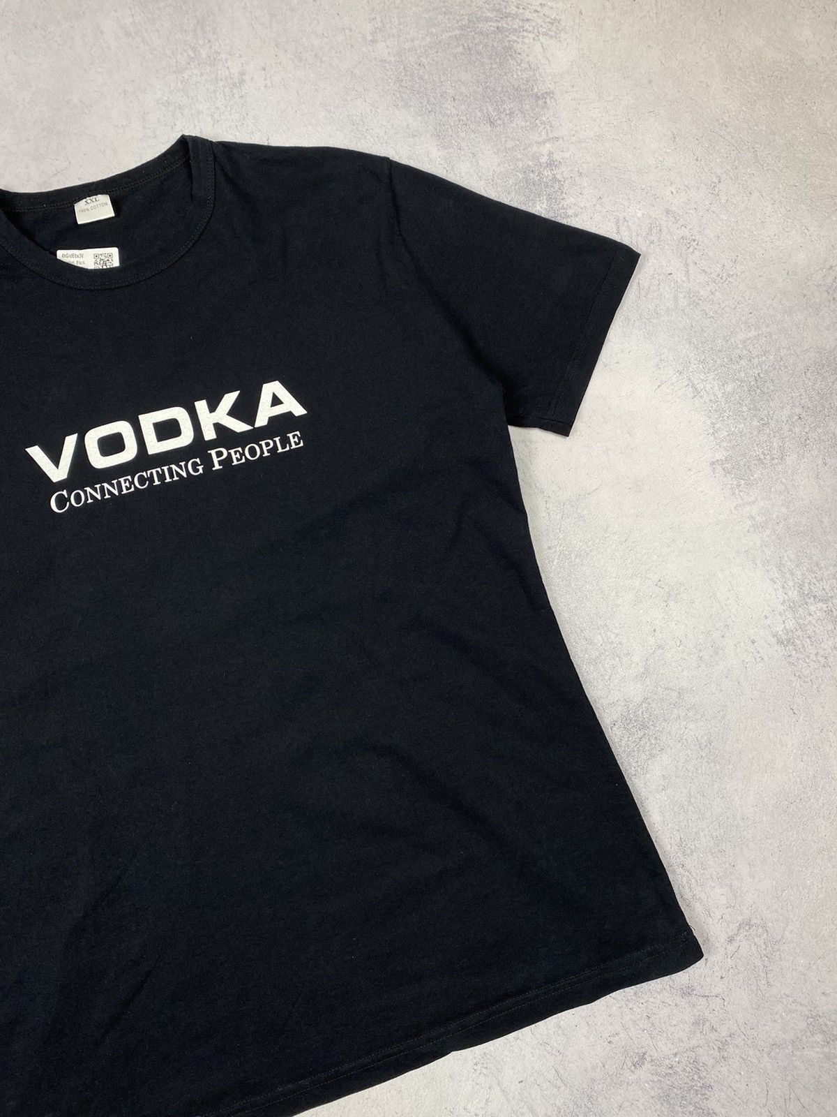 Vintage Vintage 00s Vodka Nokia Connecting People Humor Alcohol Tee Size US XL / EU 56 / 4 - 4 Thumbnail