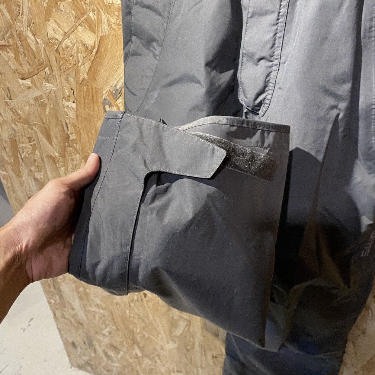 Japanese Brand Shimano Dry shield Fishing Gear jumpsuits Size US 33 - 7 Thumbnail