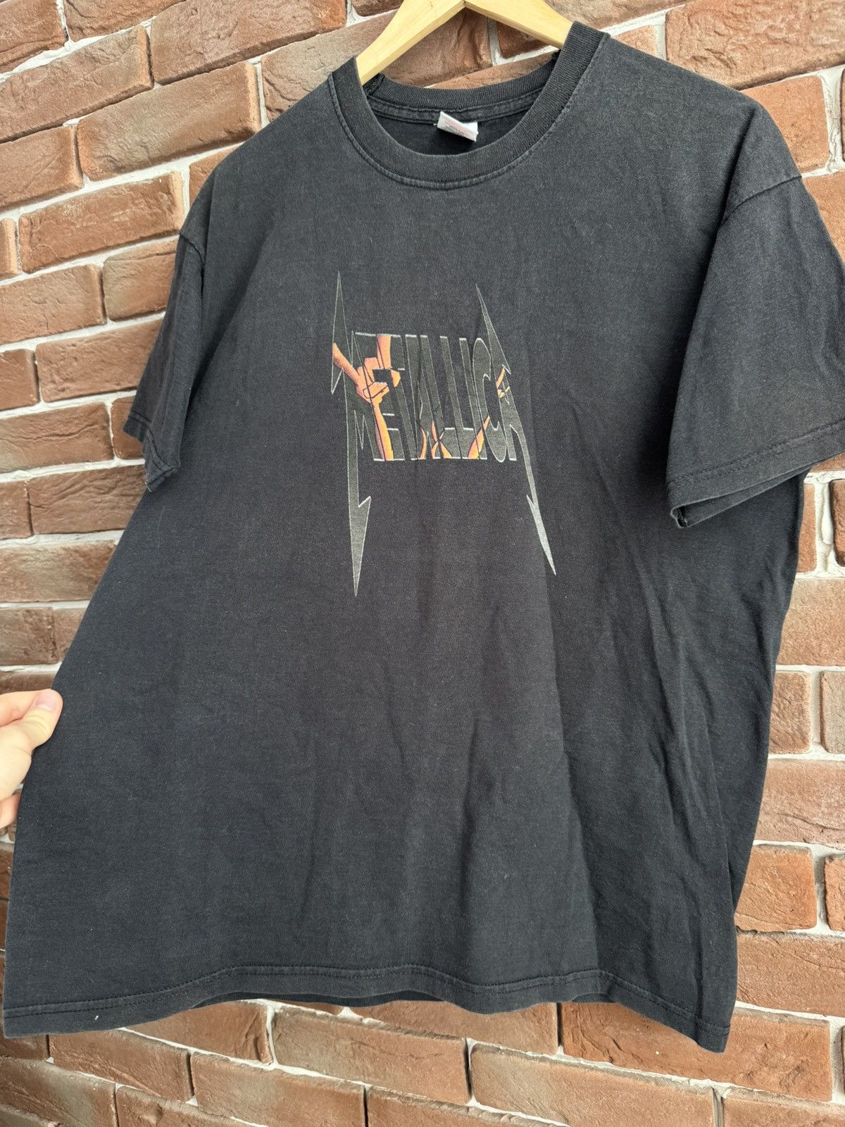 Band Tees Rare Vintage 00s Metallica Heavy Metal Band M Black Tee Y2K Size US M / EU 48-50 / 2 - 5 Thumbnail