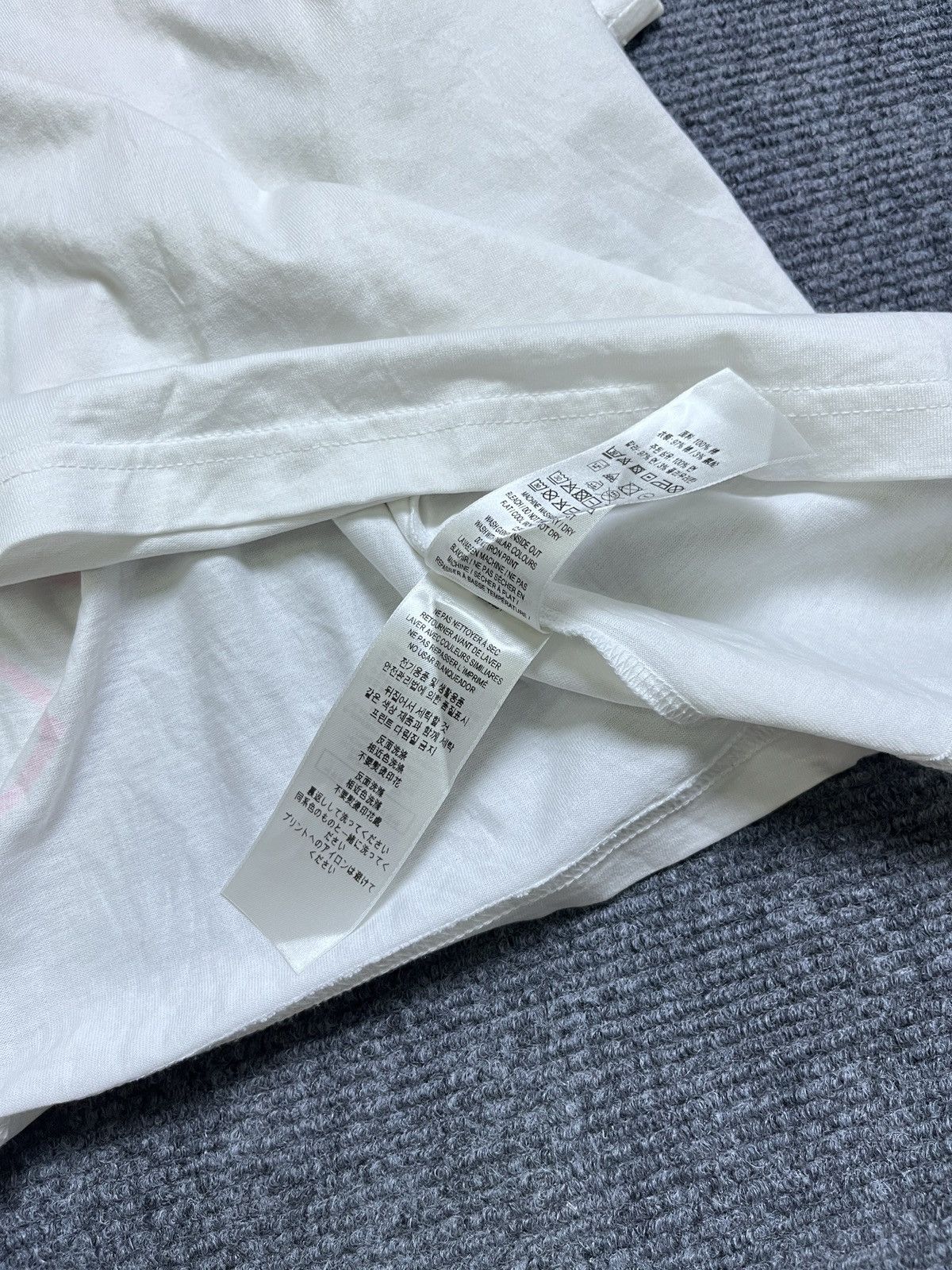 Burberry Burberry (BURB3RRY) Graphic Tee Size S / US 4 / IT 40 - 7 Thumbnail