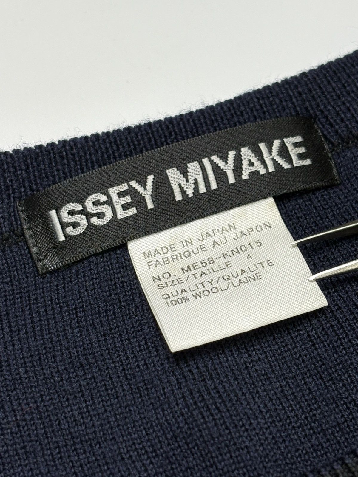 Issey Miyake Main Line Issey Miyake Wool Reversible Knit Sweater Size US L / EU 52-54 / 3 - 5 Thumbnail