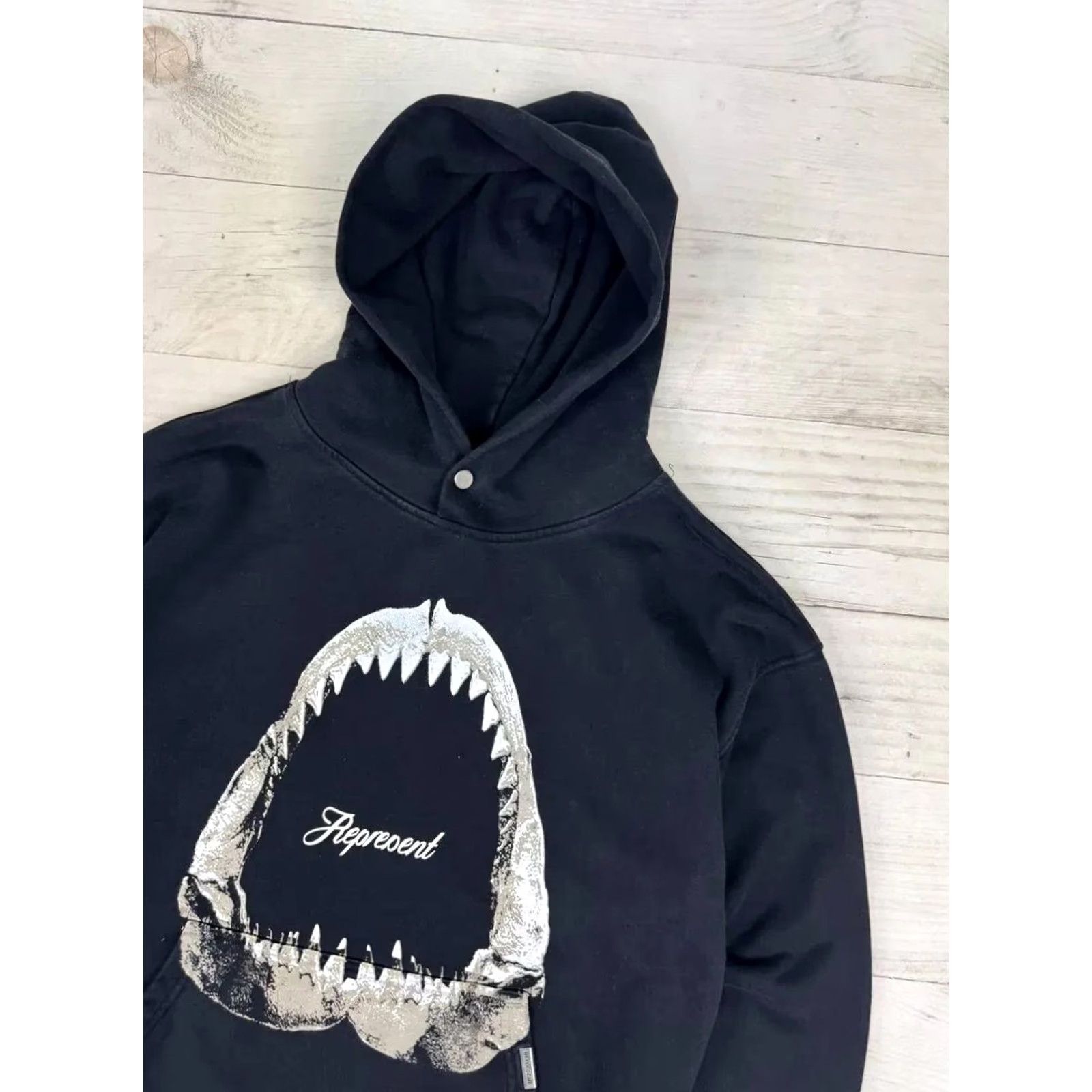 Vintage Represent Shark Jaws Hoodie Men L black Shirt Mens XS? Size US L / EU 52-54 / 3 - 2 Thumbnail