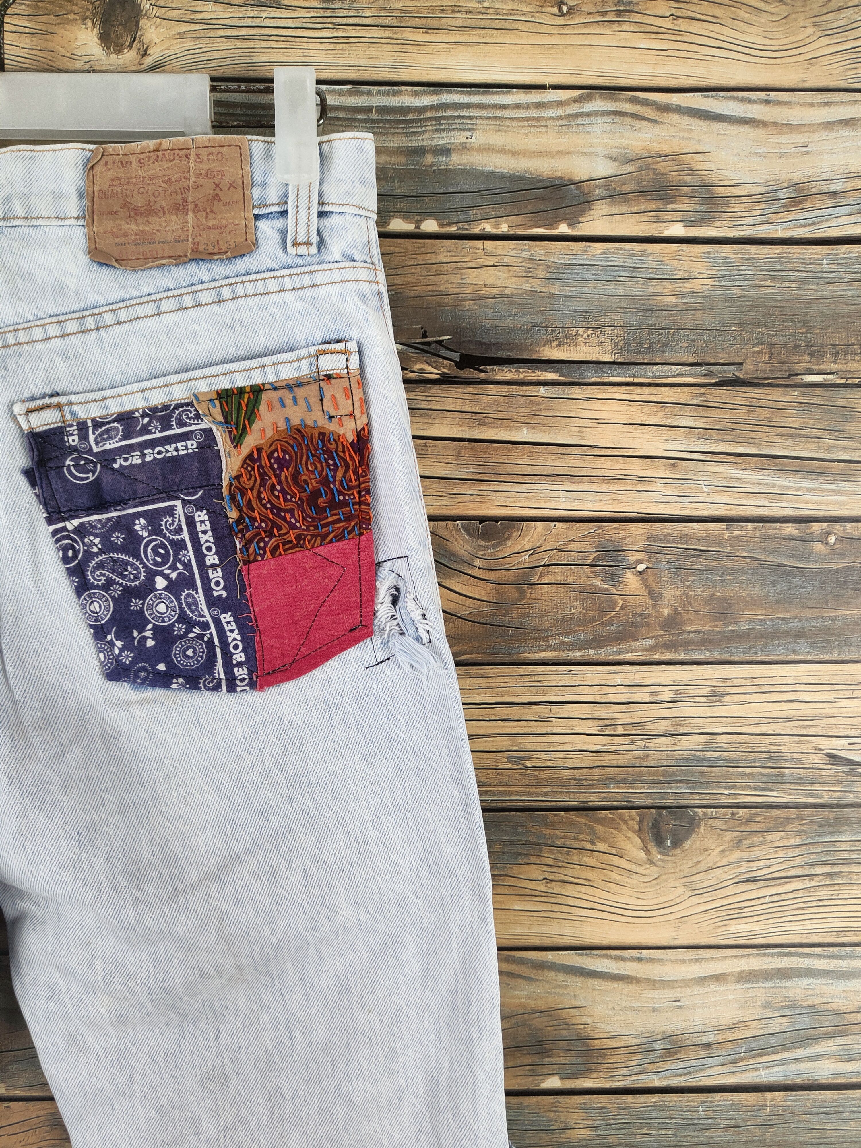 Levi's DL Levi's Light Distressed patchwork Ripped denim #46-832 Size US 29 - 10 Thumbnail